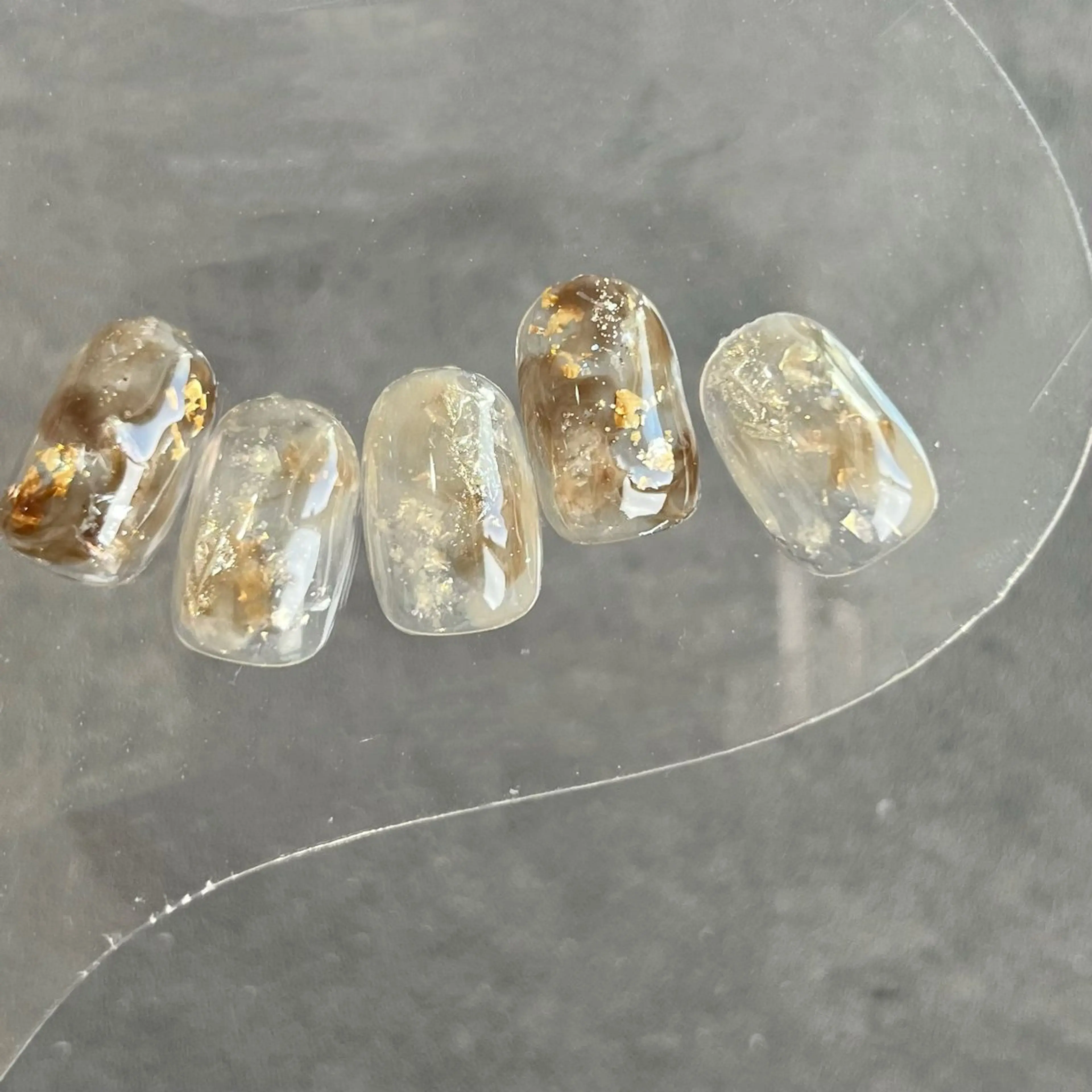 ネイル Ray. ちゅるん系ニュアンスのエステ・リラクイメージ