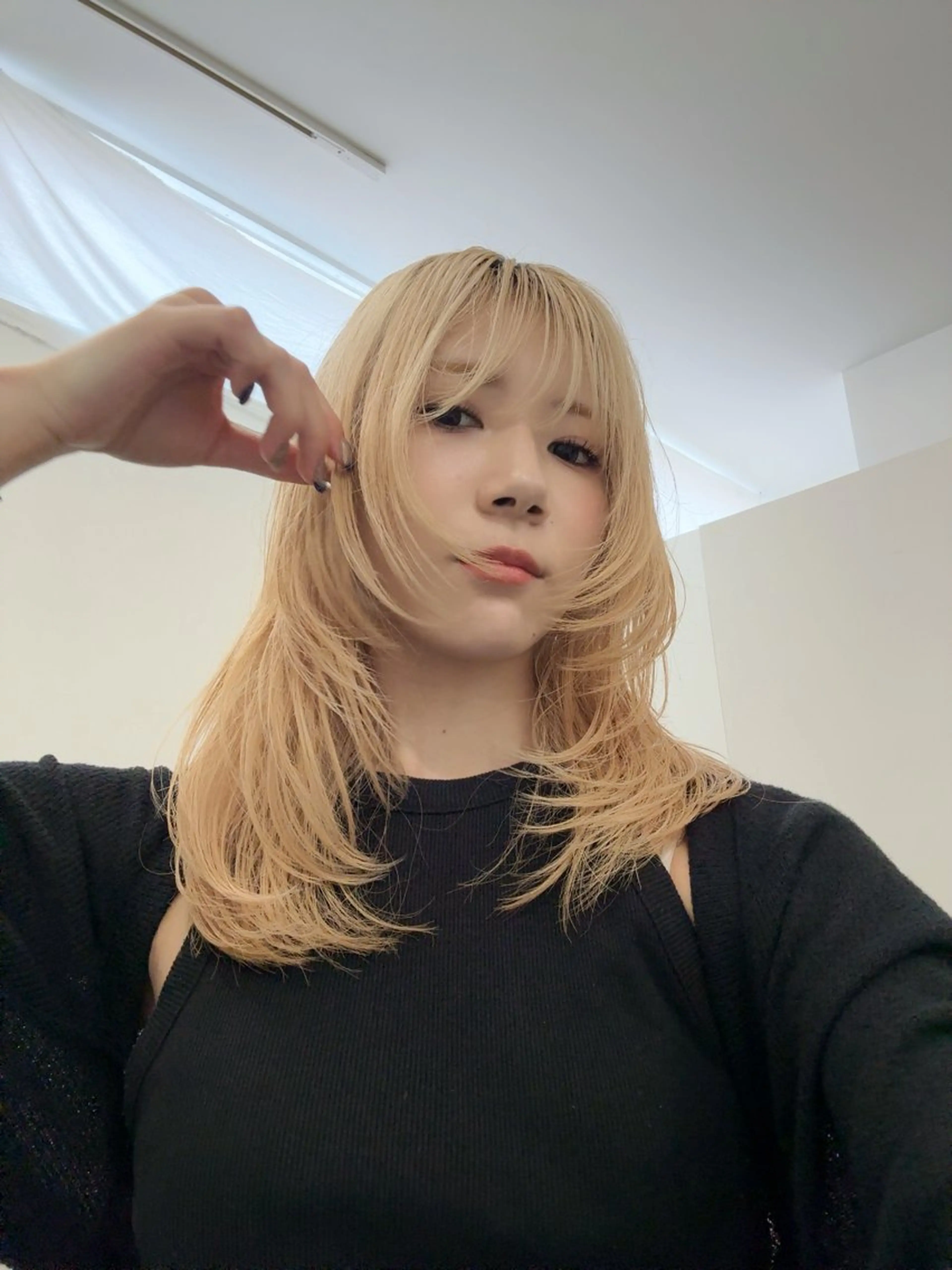 ミディアム レイヤーカット カット ヘアカラー ナギ『kii』 福岡美容室🇰🇷のヘアスタイル