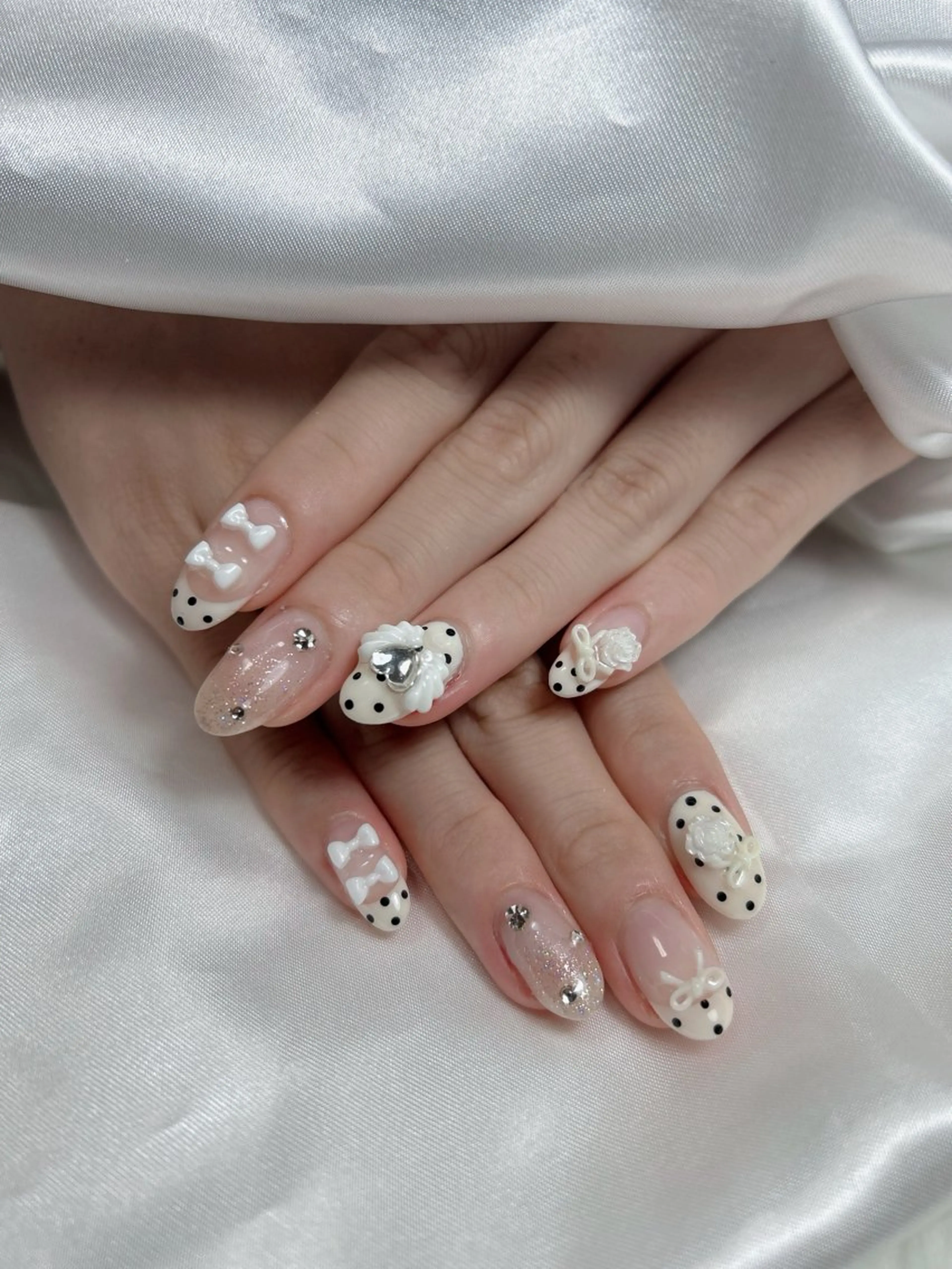 ネイル アートネイル オーロラネイル チークネイル 長さ出し フットネイル Chan nailsのネイルデザイン