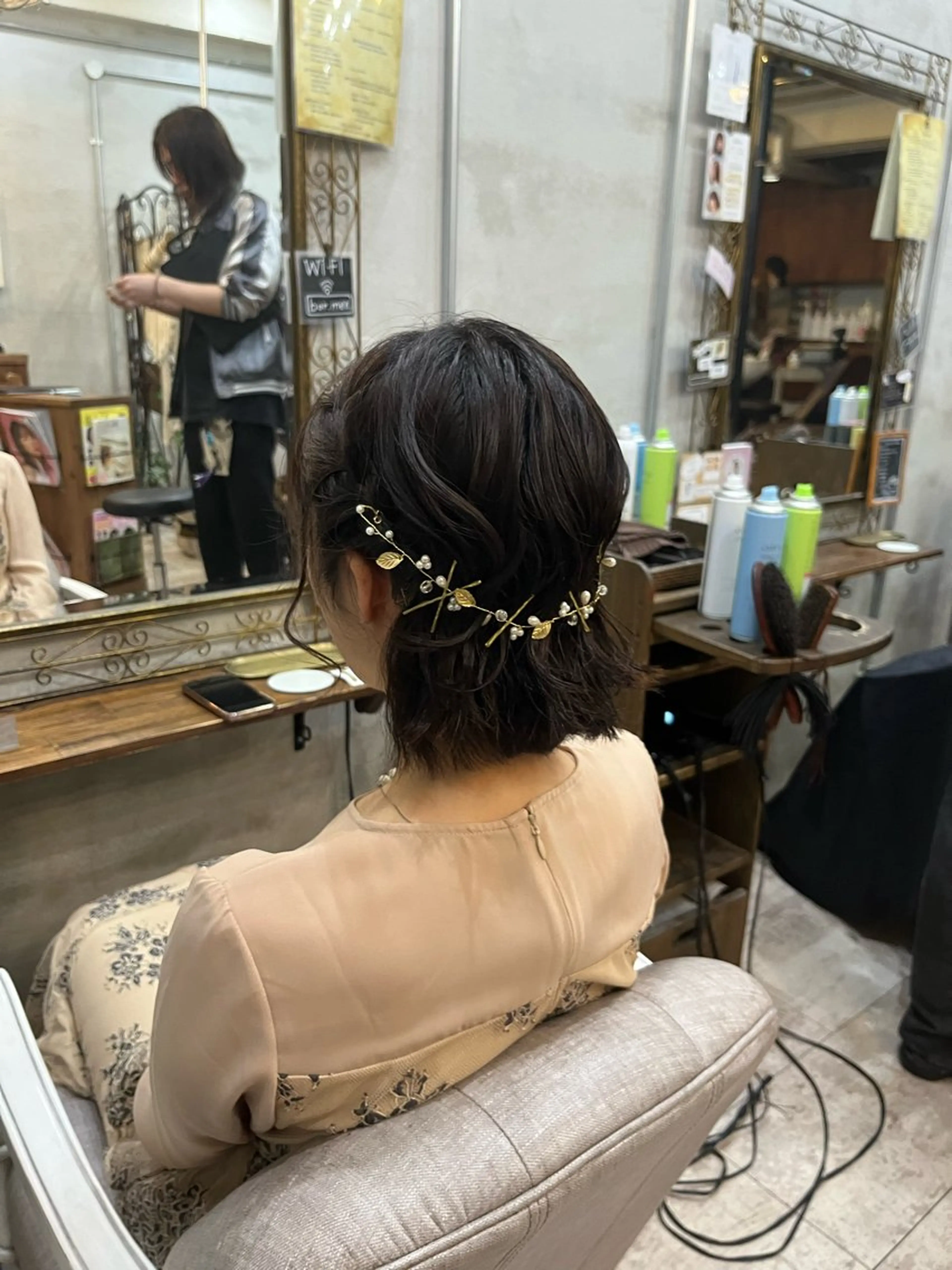 ミディアム カラー ヘアセット 艶髪/ハイトーン/ ヘアセット/モエノのヘアスタイル