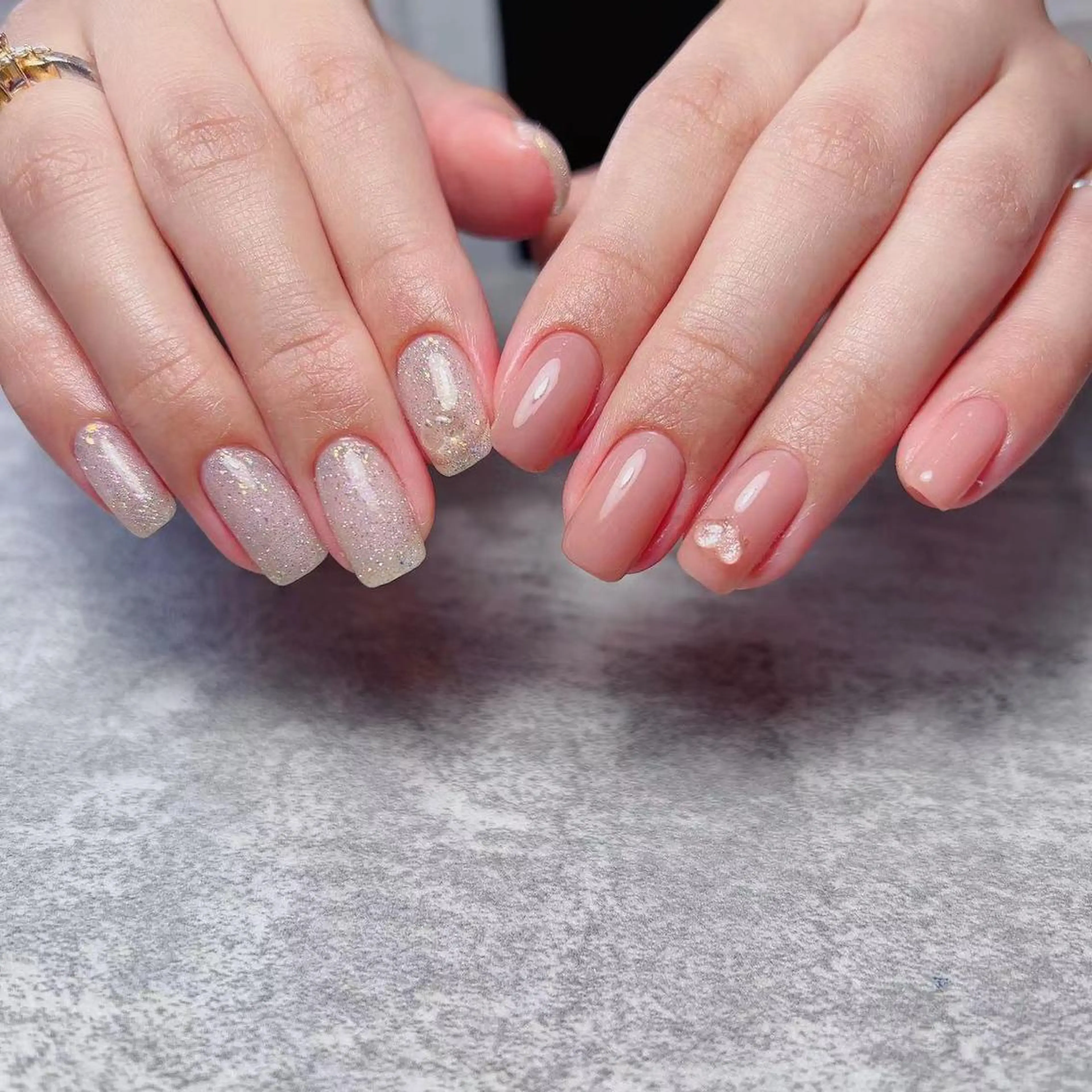 ミディアム 韓国風ヘア めぐみのネイルサロン スタッフ練習のネイルデザイン