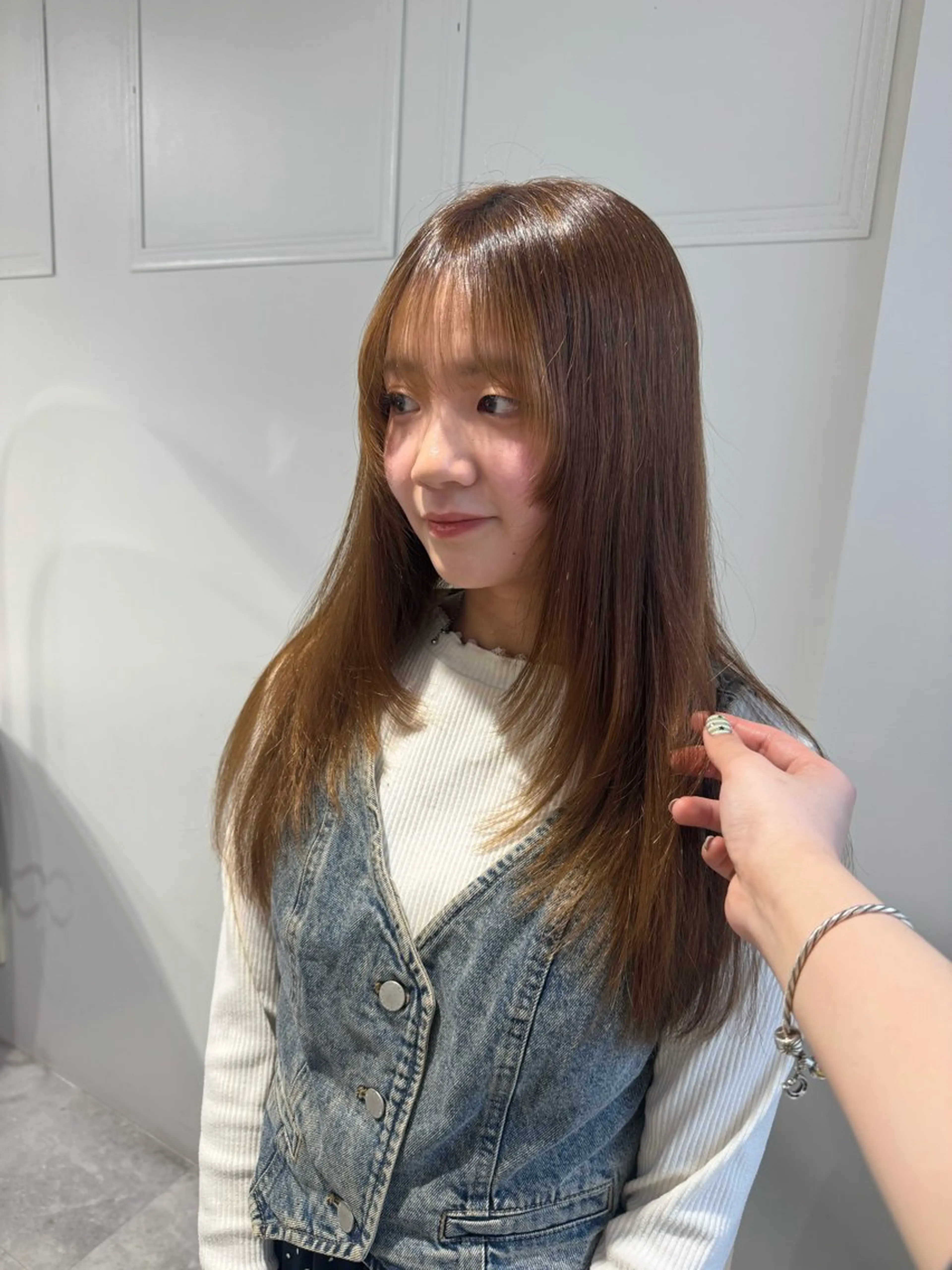 ロング 顔周りカット 中澤 眸乃のヘアスタイル