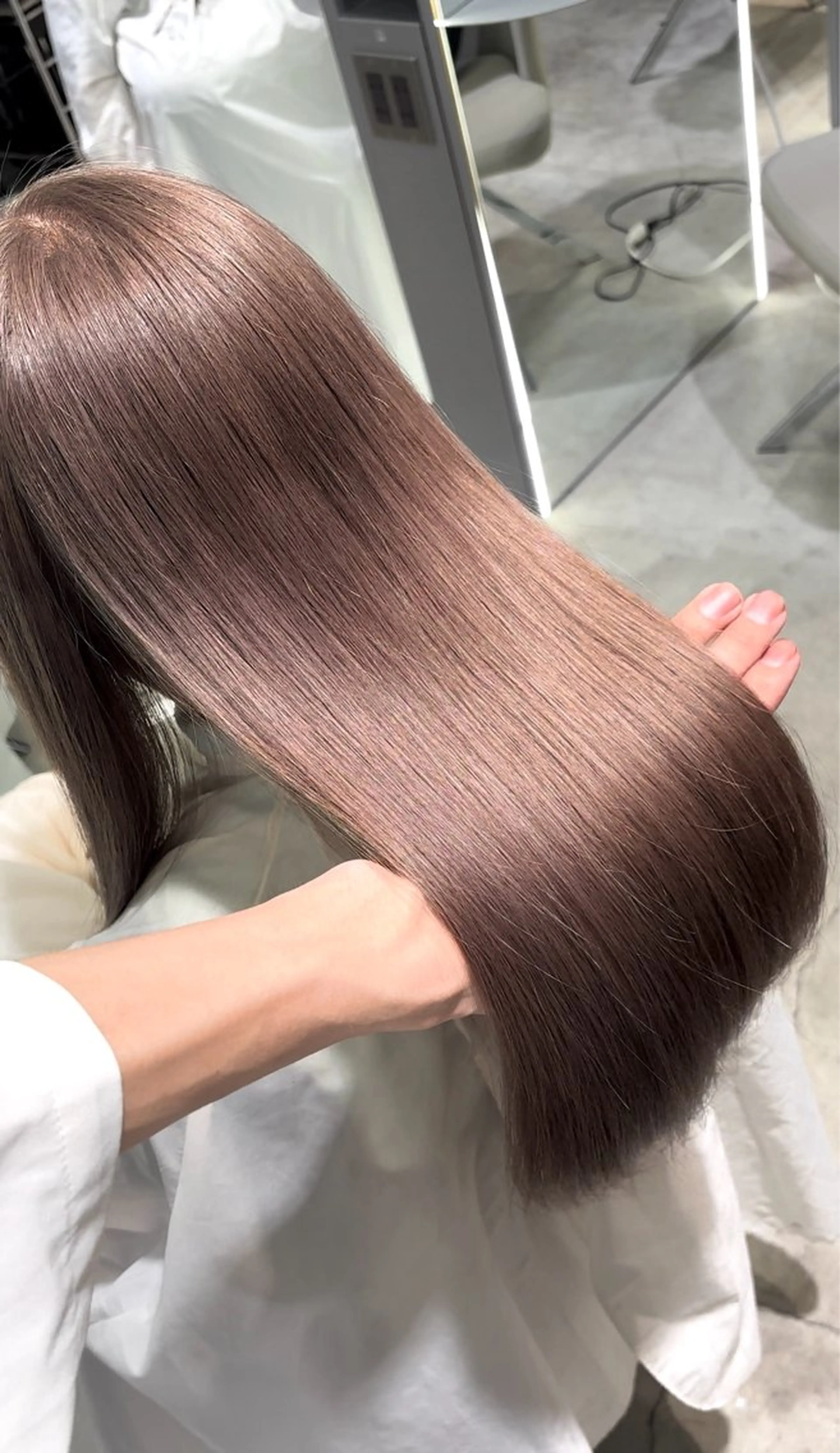 ロング カラー ブラウンカラー 名古屋/中顔面短縮 ✨/小顔ハイレイヤーのヘアスタイル