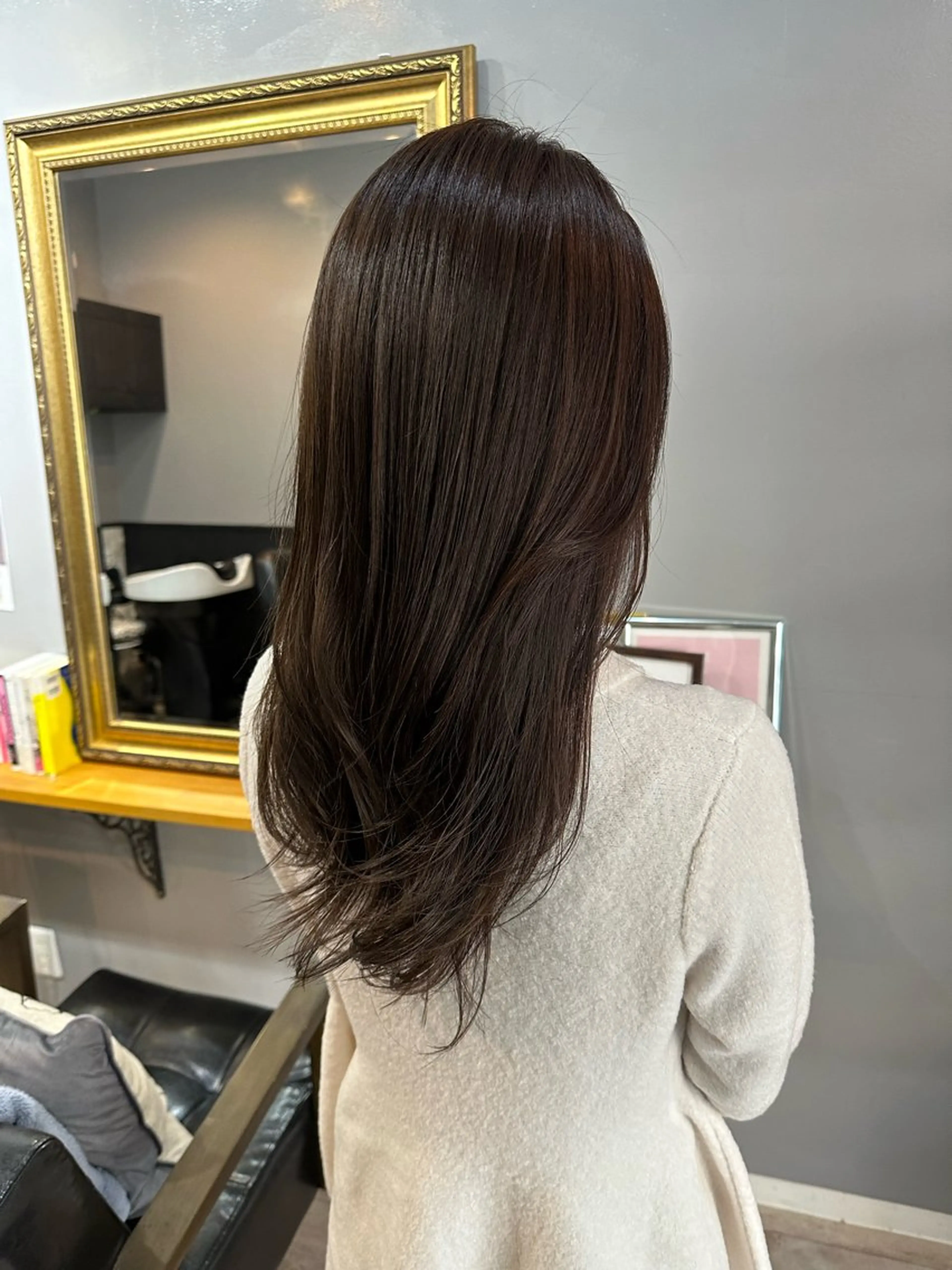 ロング 渡辺俊介 暗髪カラー /美髪矯正/髪質改善のヘアスタイル