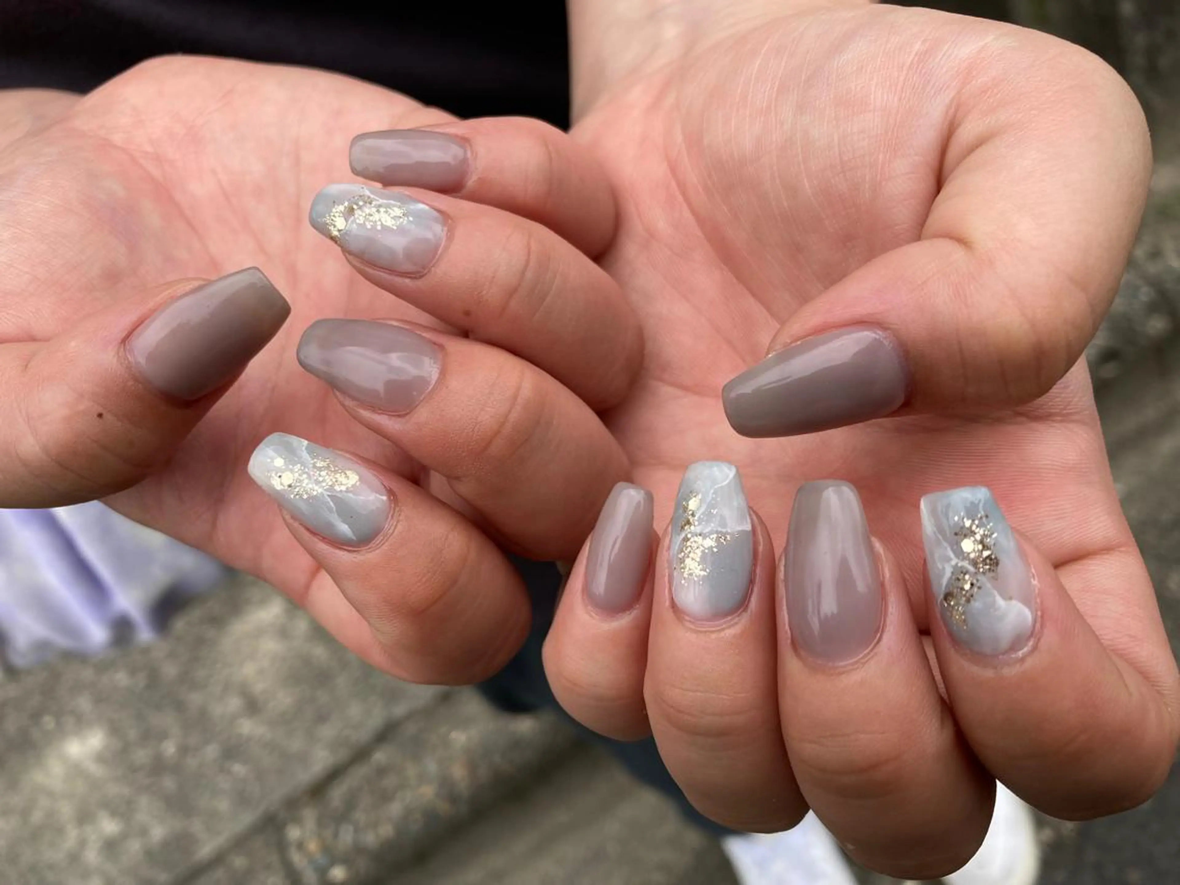 ミディアム ネイル ハンドネイル ✴︎ Delightのネイルデザイン