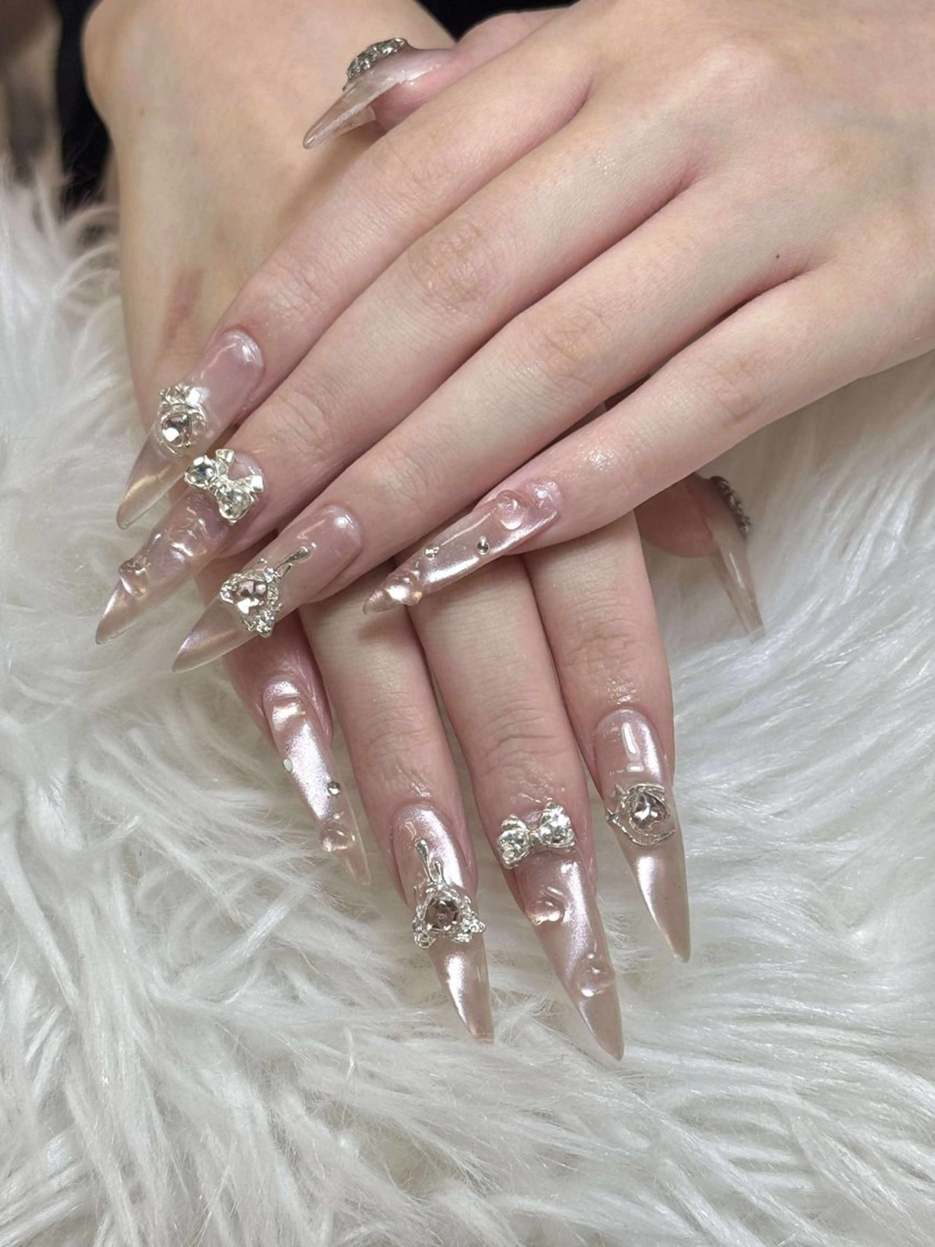 ネイル ハンドネイル ハンドケア Anh Nail 歌舞伎町のネイルデザイン