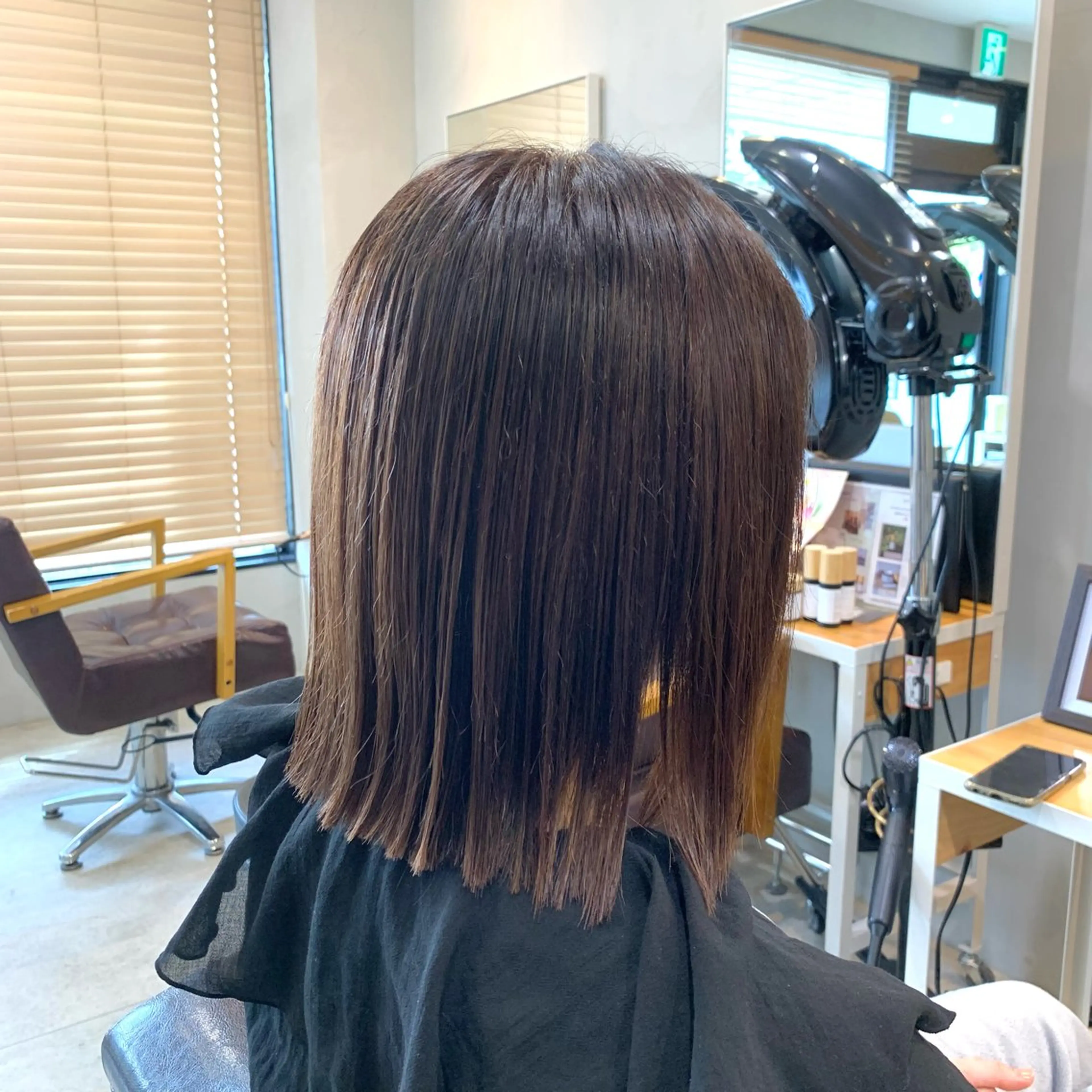 ミディアム カラー ボブ 外ハネヘア トリートメント 🟢三上亮/ Relation🟢のヘアスタイル
