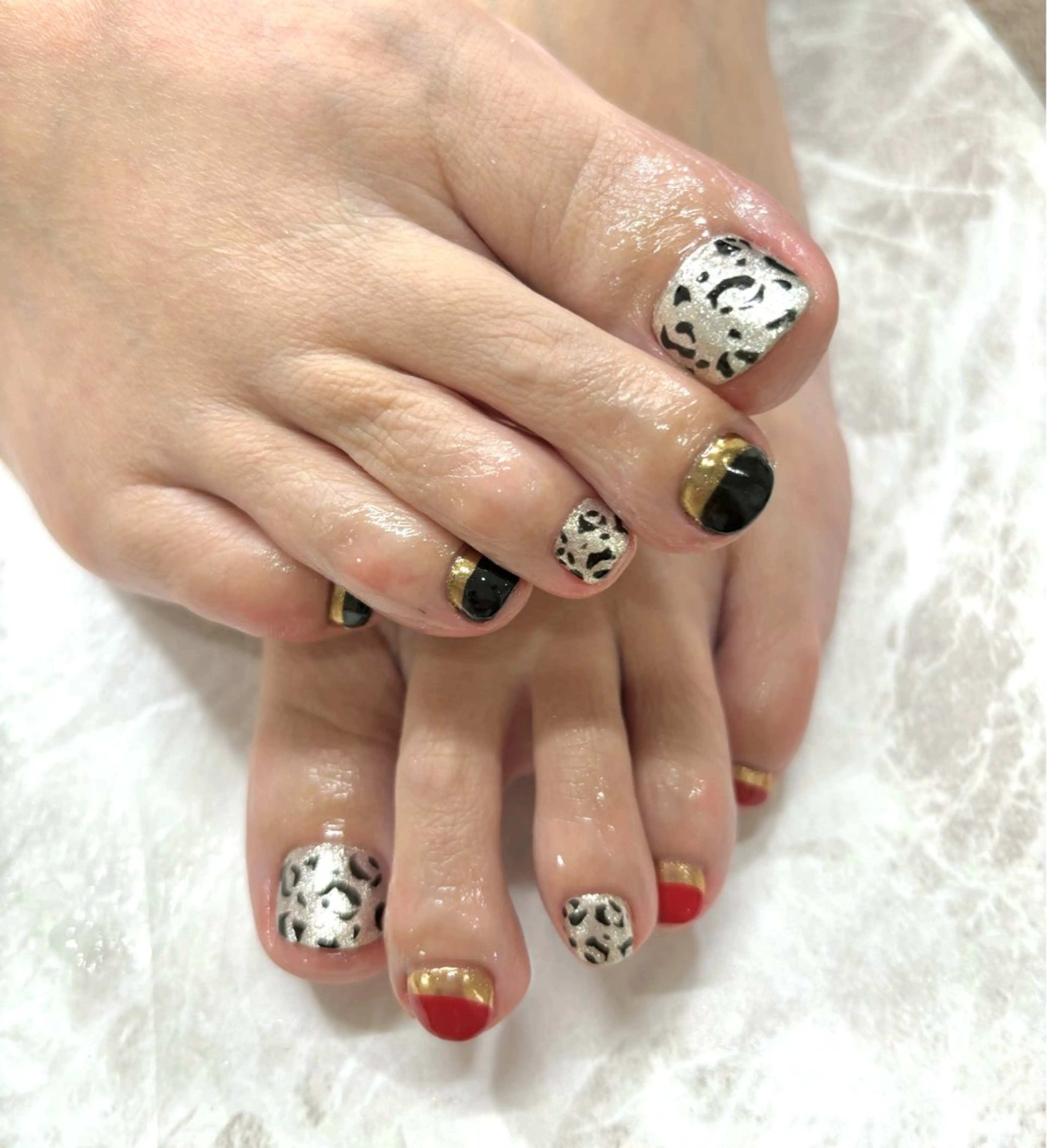 ネイル ミラーネイル Nailsalon  PINO所属・PINO 安田のネイルデザイン