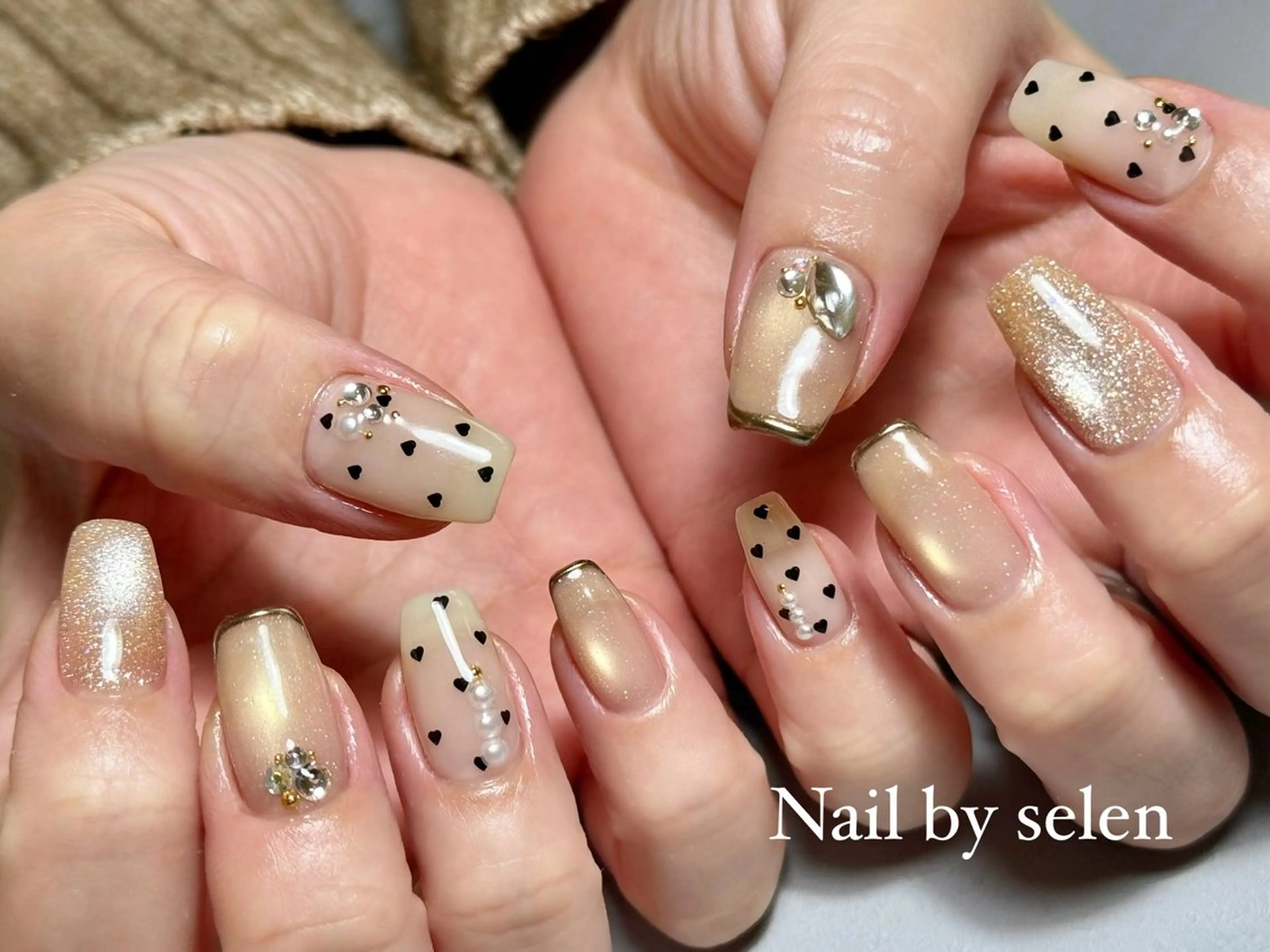 ネイル アートネイル オーロラネイル ジェルネイル グラデーション マグネットネイル ハンドネイル Nail by selenのネイルデザイン