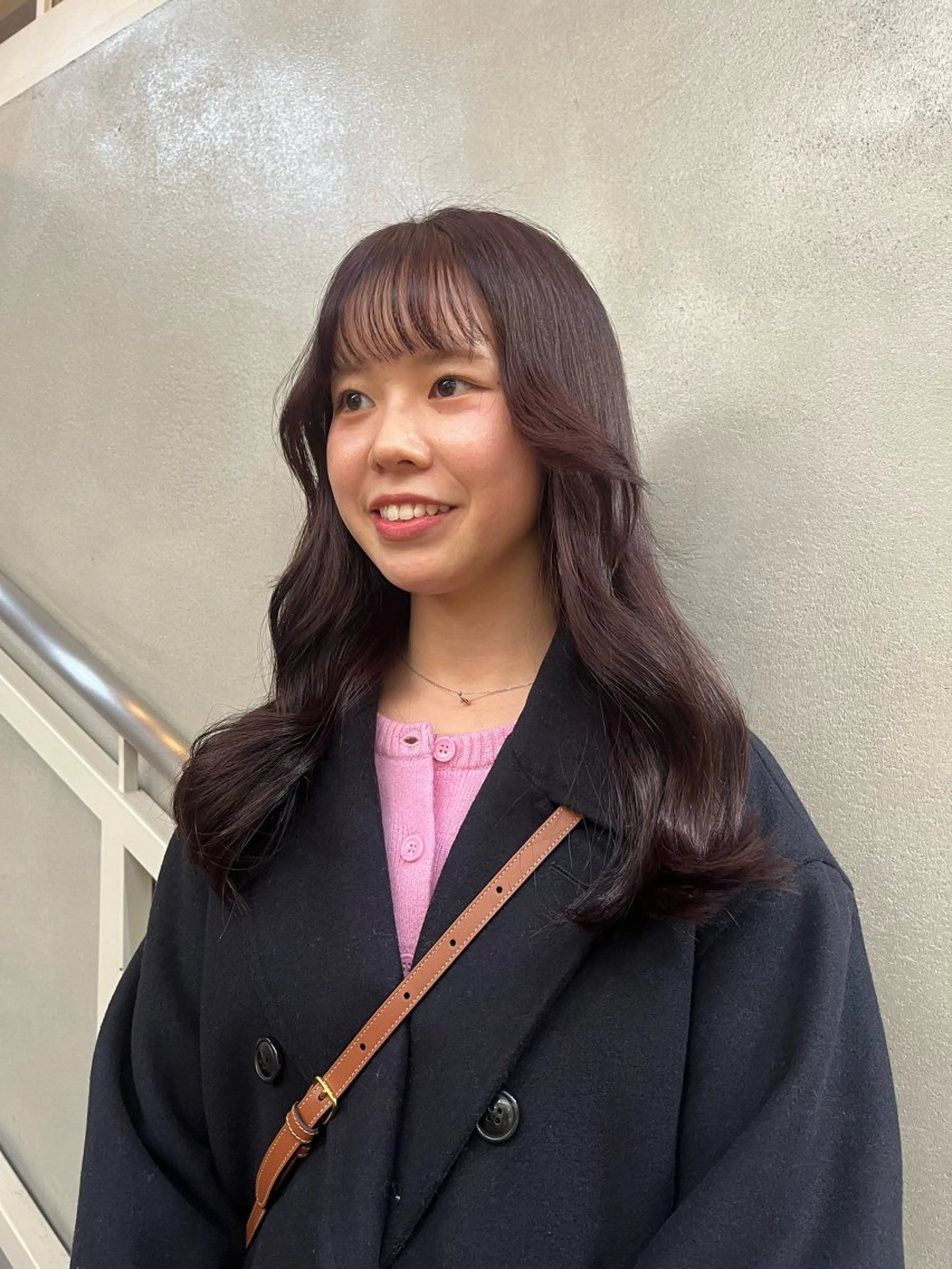 ロング カラー 佐藤 永夏のヘアスタイル