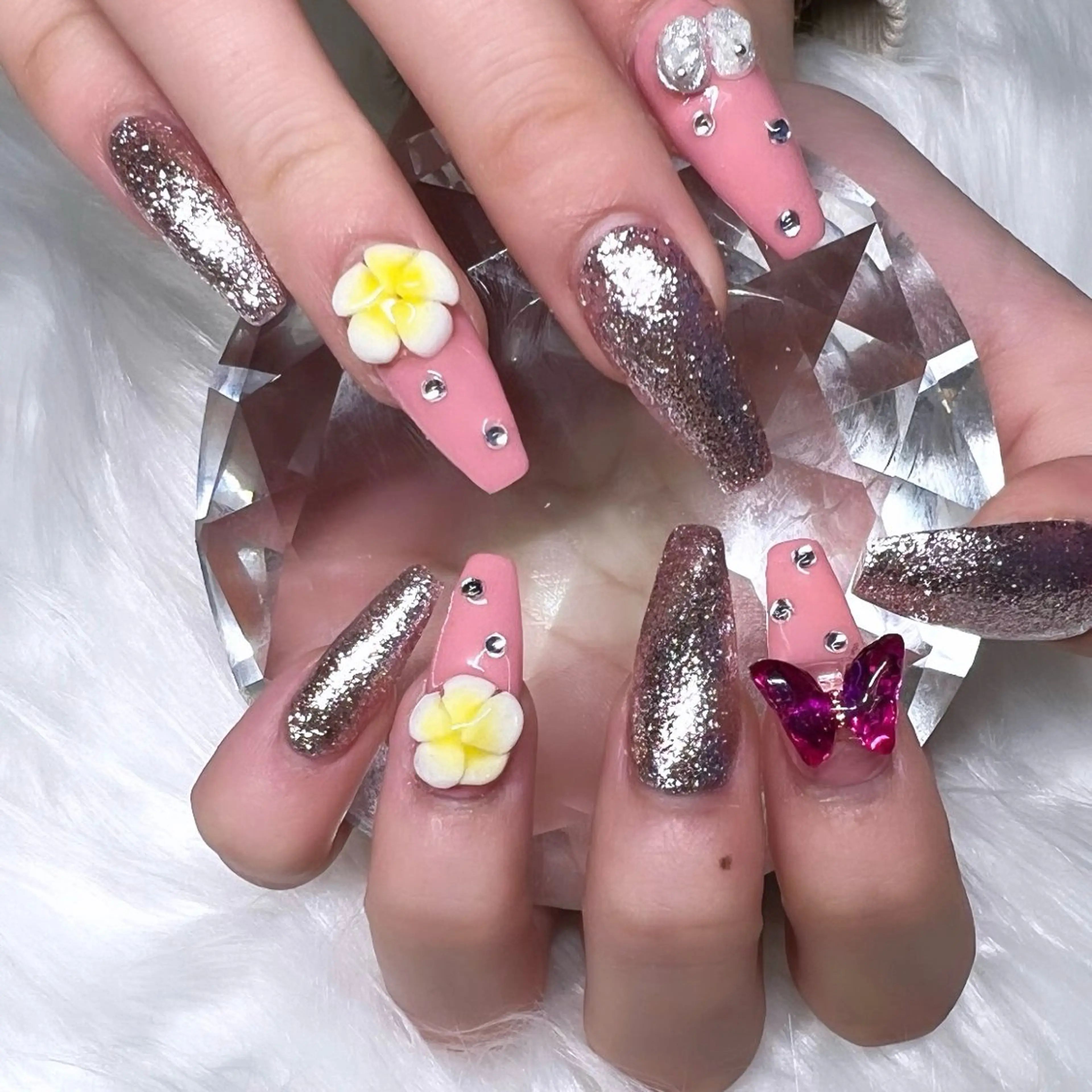 ネイル 春ネイル 夏ネイル Kobayashi Komugiのネイルデザイン