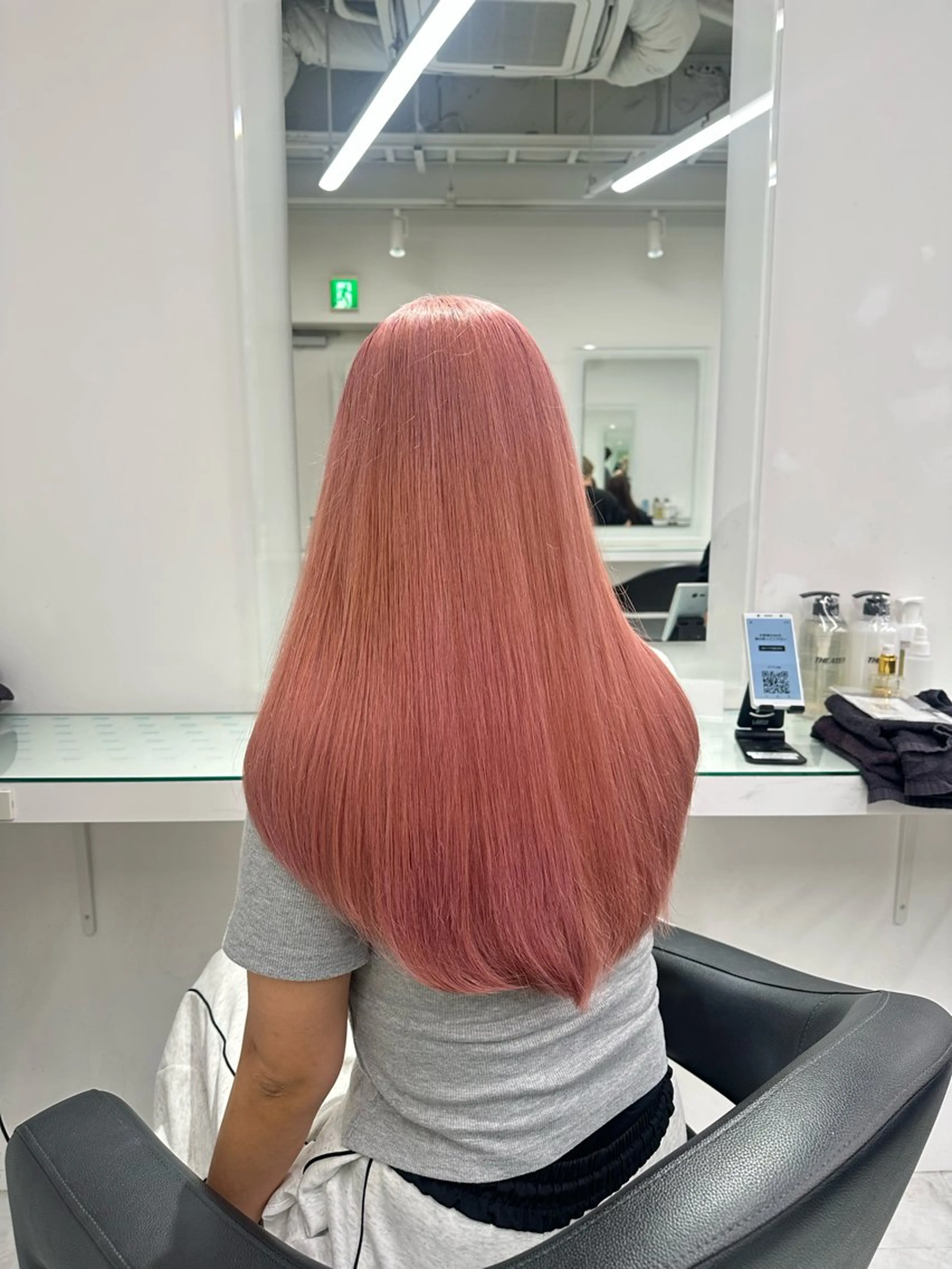 セミロング カラー ヘアカラー トリートメント ヘッドスパ ヘアセット ❄最強かわいいカラー ❄️MINA❄️のヘアスタイル