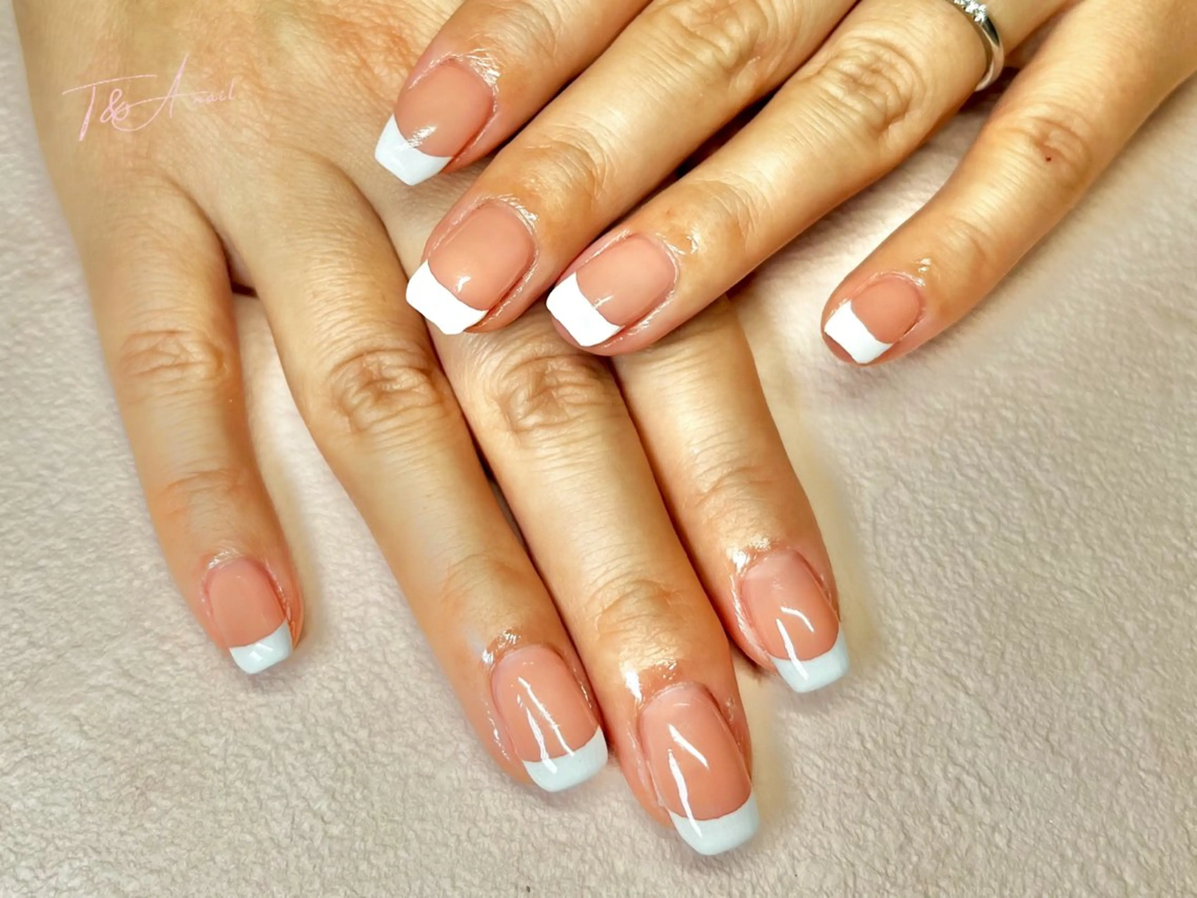 ネイル フレンチネイル ジェルネイル スカルプネイル シンプルネイル ハンドネイル T&A nailのネイルデザイン