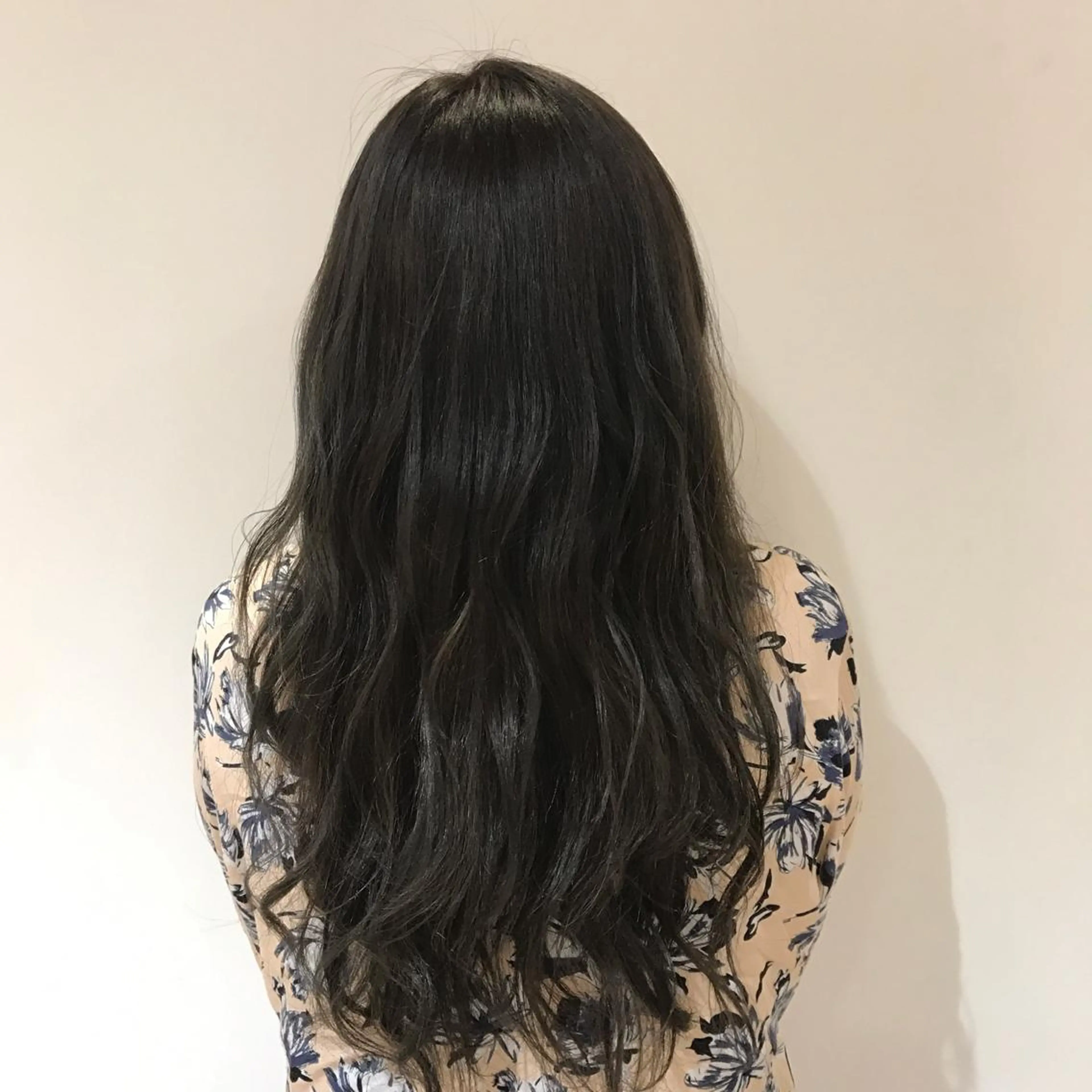 ロング 庄司 美佑樹のヘアスタイル