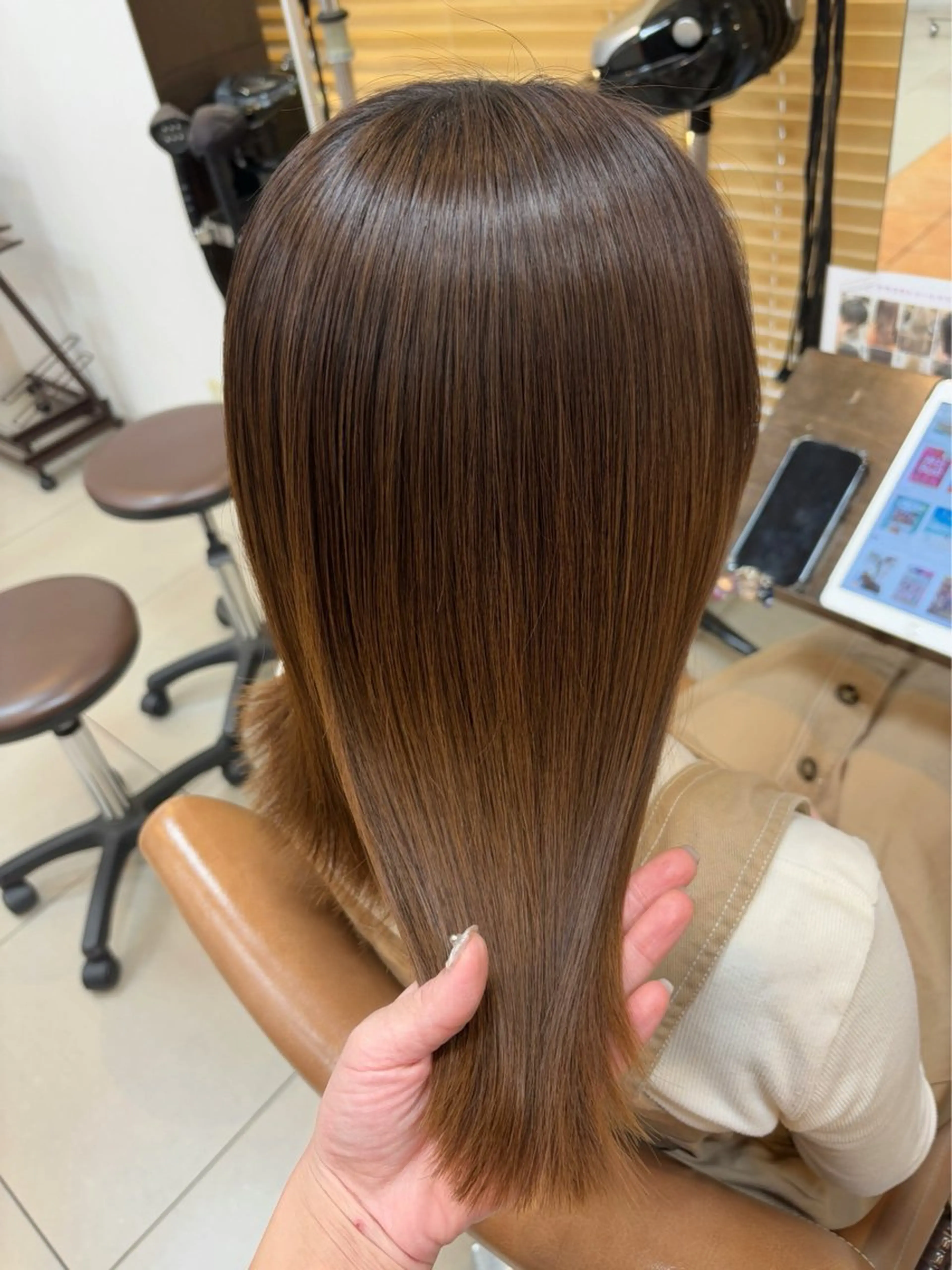 カット💇‍♀️➕エドルカラー💎➕髪質改善トリートメントの写真