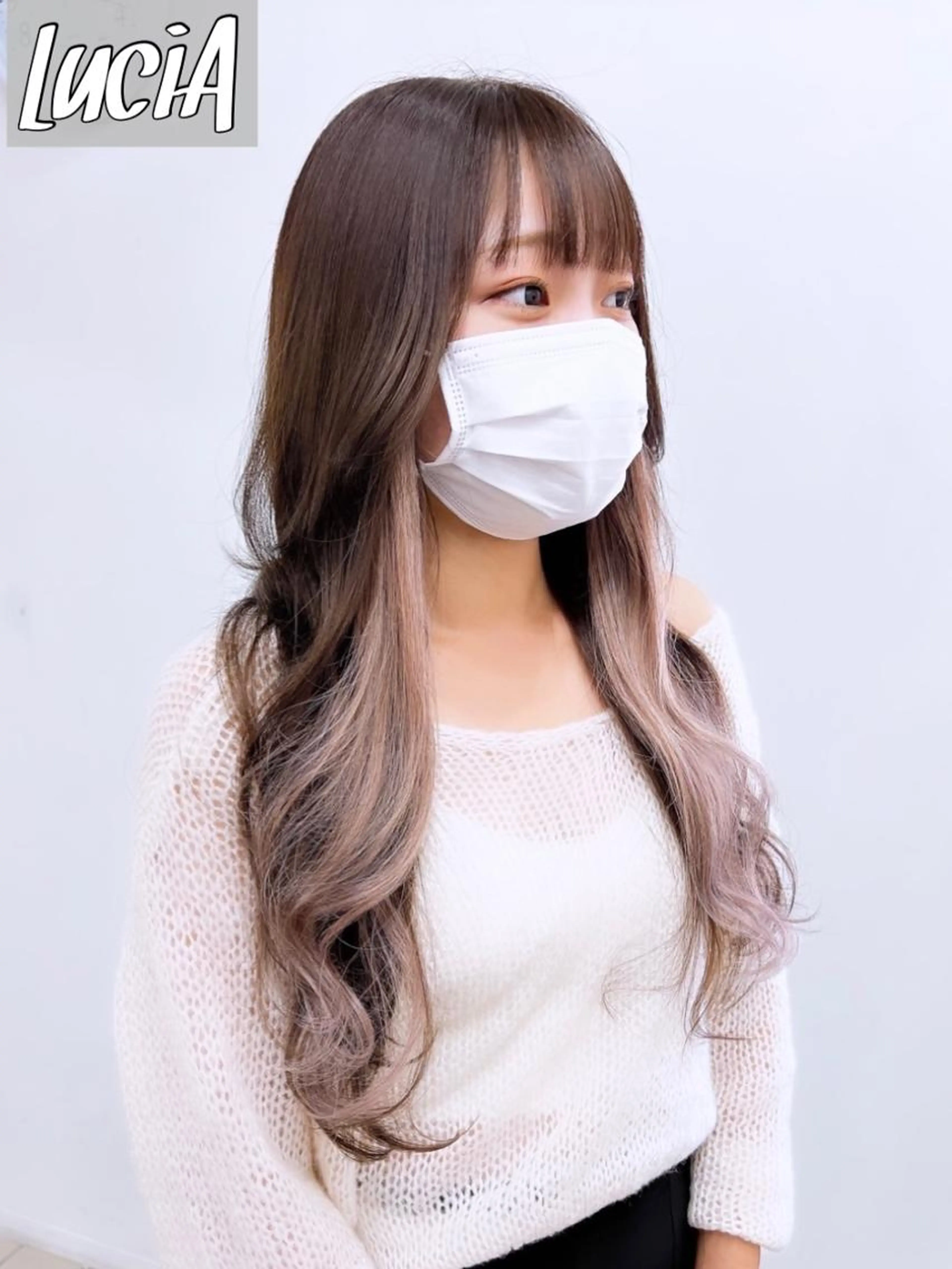 【レミー100%/54cm】シールエクステ40枚+カラー+ブリーチの写真