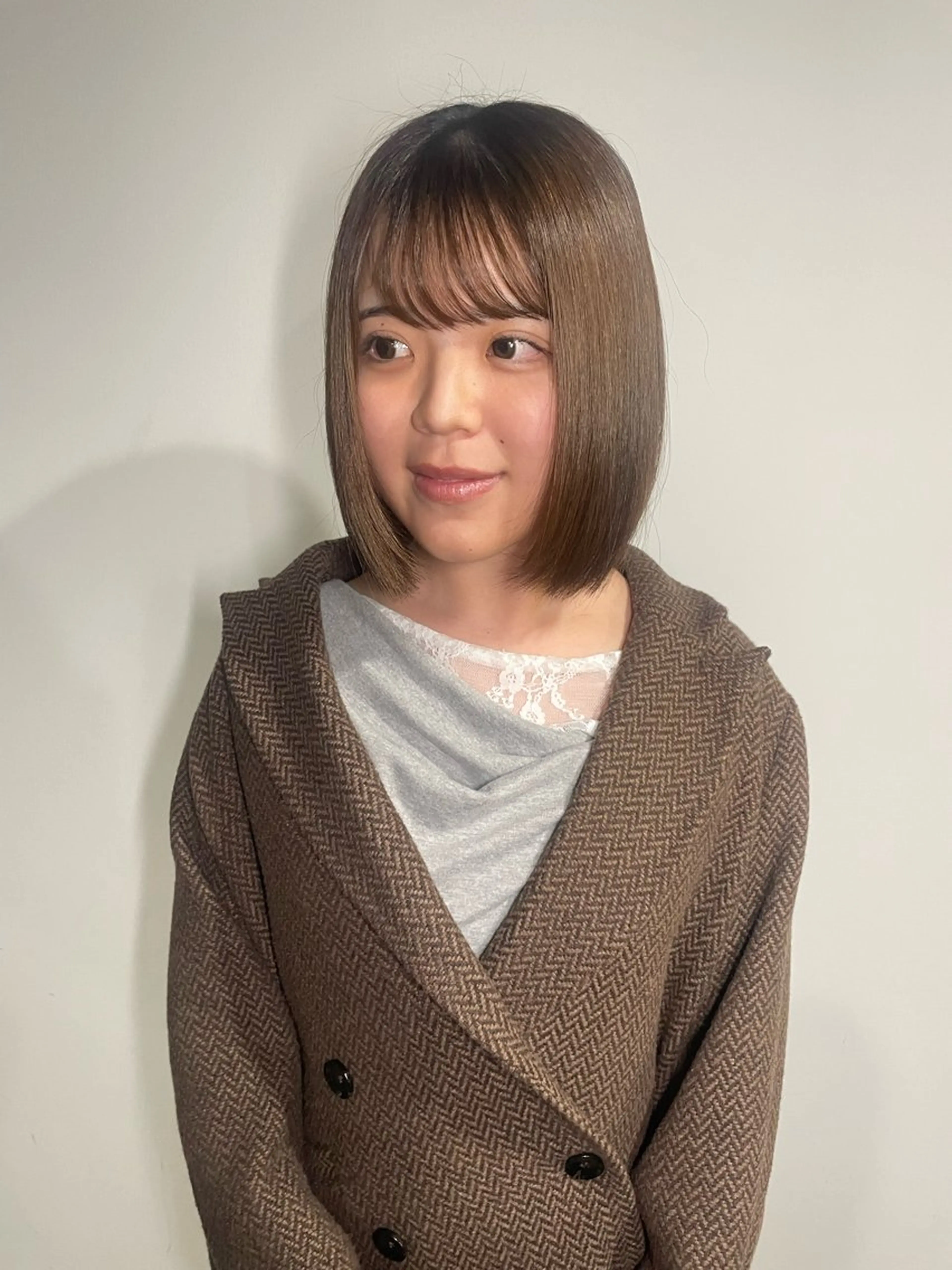 ミディアム カラー ヘアカラー カットモデル/ ハイトーン/ゆうあのヘアスタイル