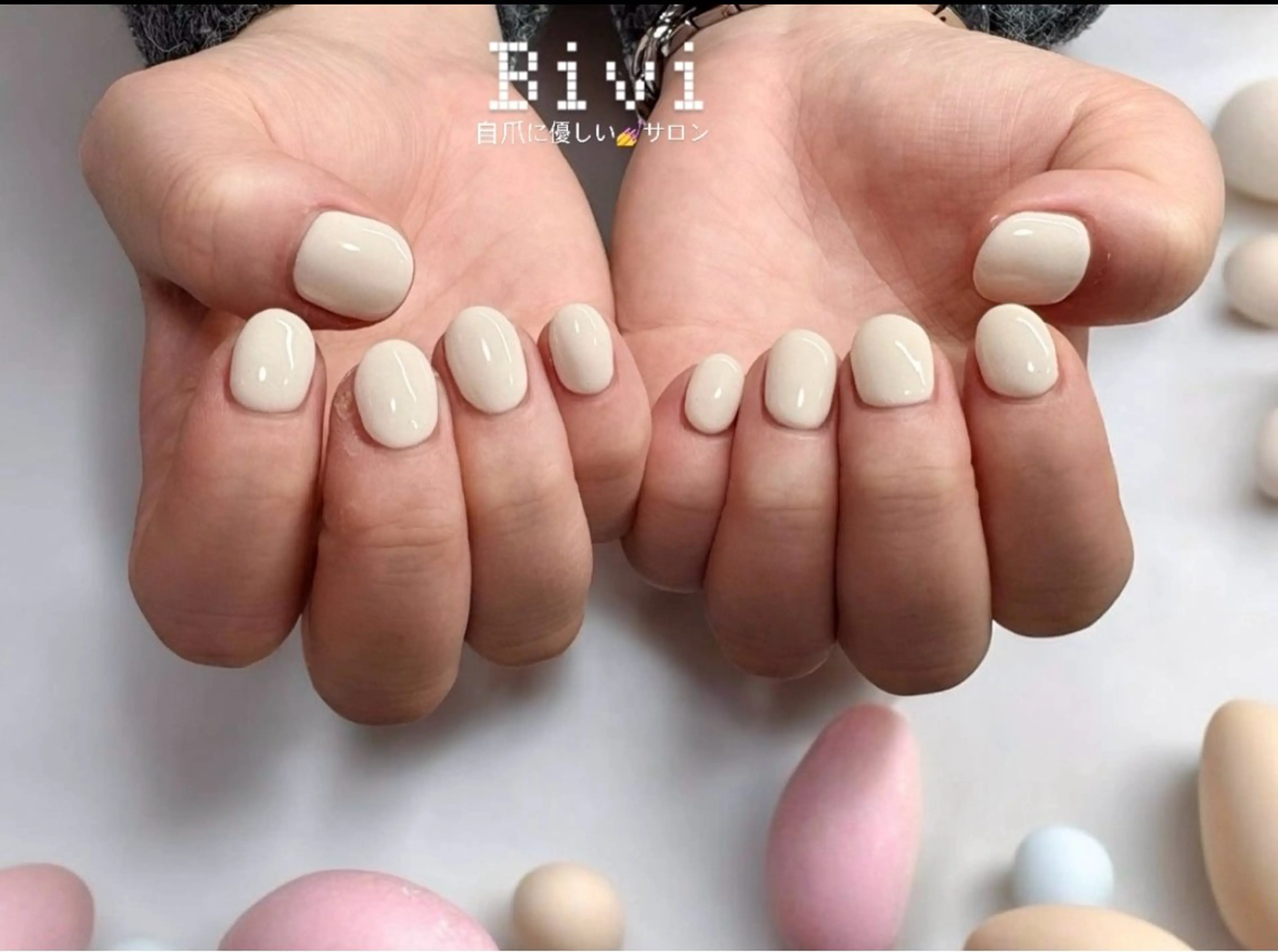 ネイル ラメ(グリッター) 持ち込み シンプルネイル 春ネイル ハンドネイル ハンドケア ♡Bivi♡自爪に 優しいネイルサロンのネイルデザイン