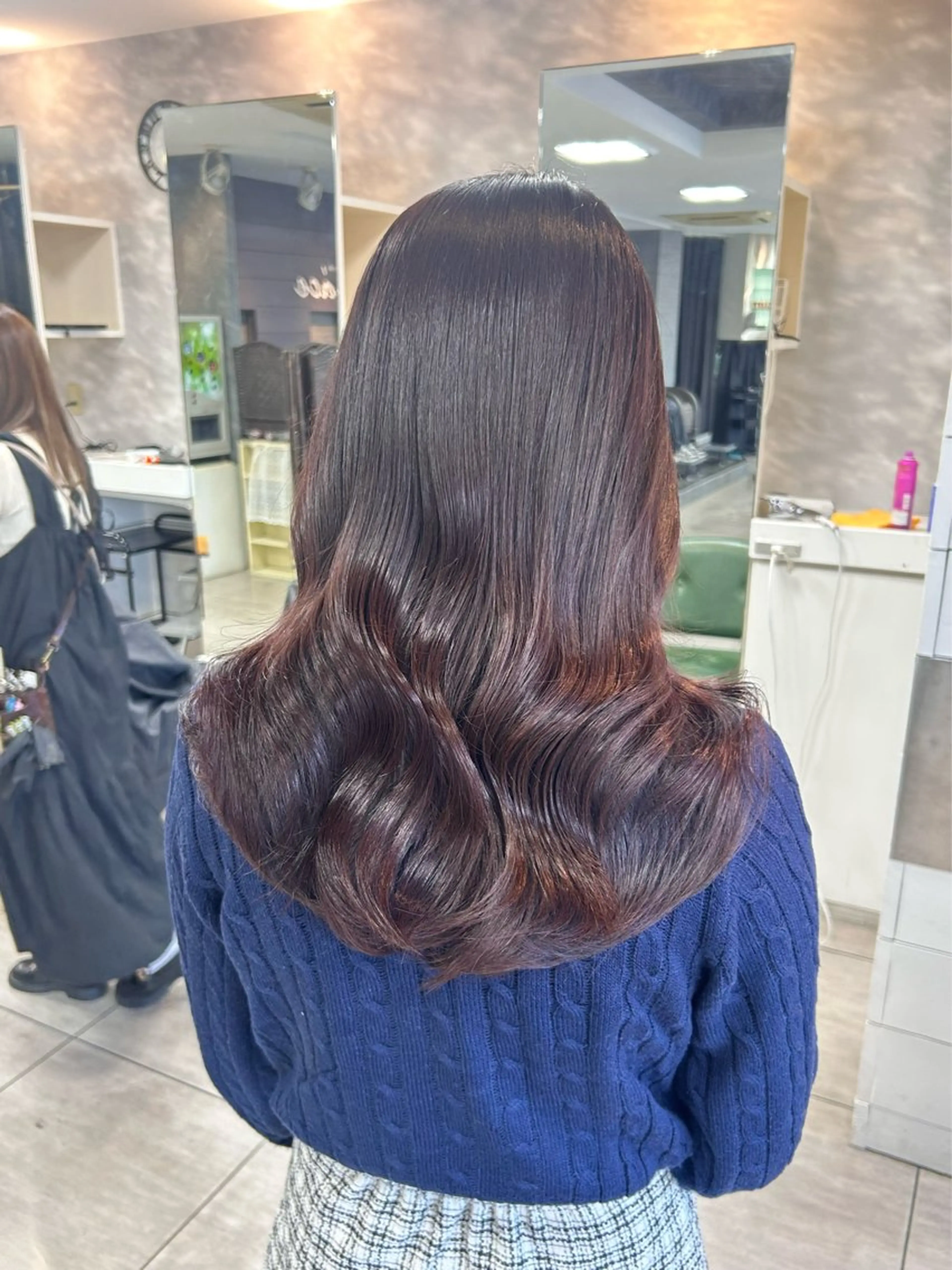 セミロング ピンクブラウン カット ヘアカラー 🫧艶髪カラー🫧 森本くるみのヘアスタイル