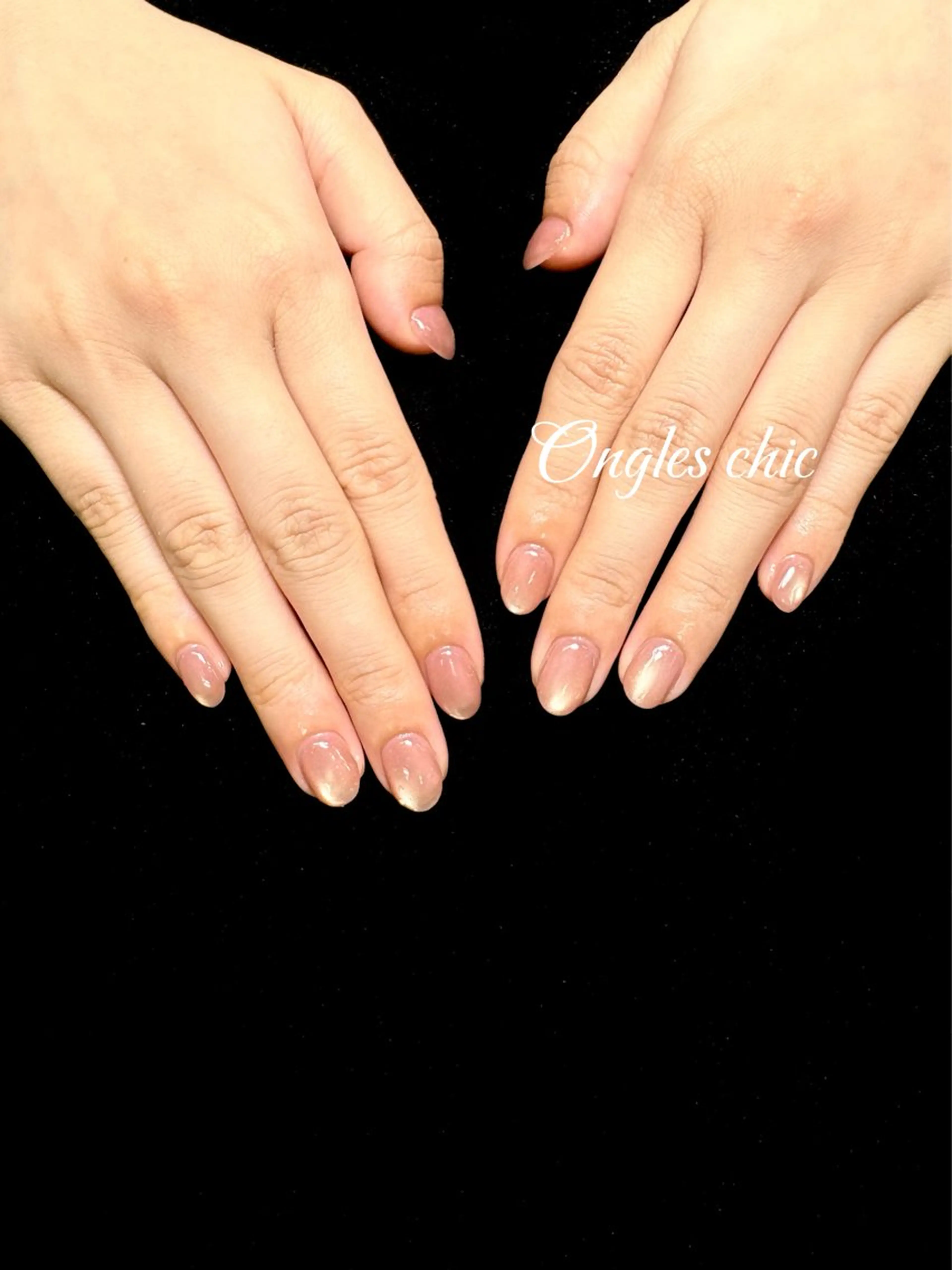 ネイル ハンドネイル ongles chicのネイルデザイン
