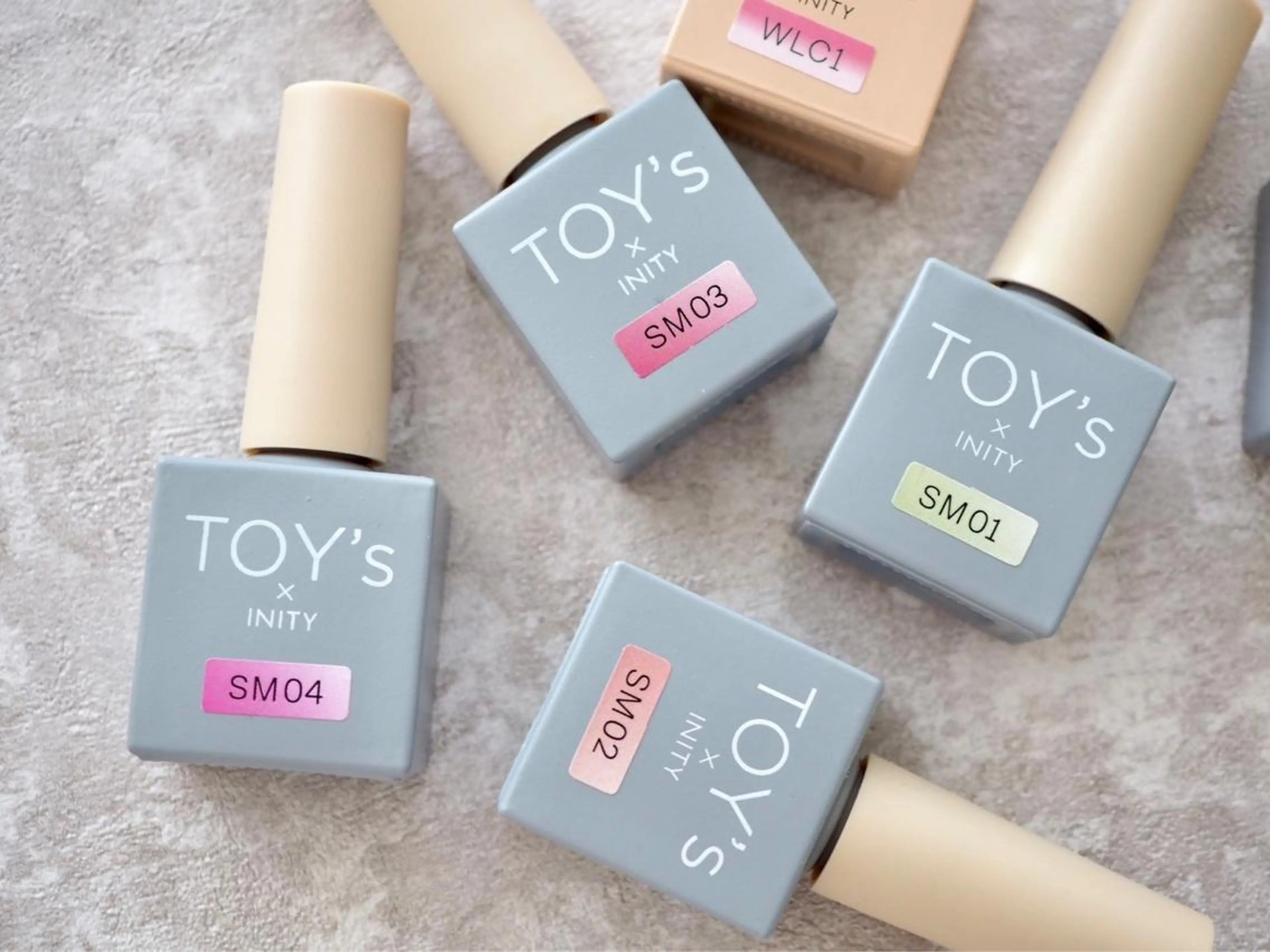 Nail •Head スパFortunaのネイルデザイン