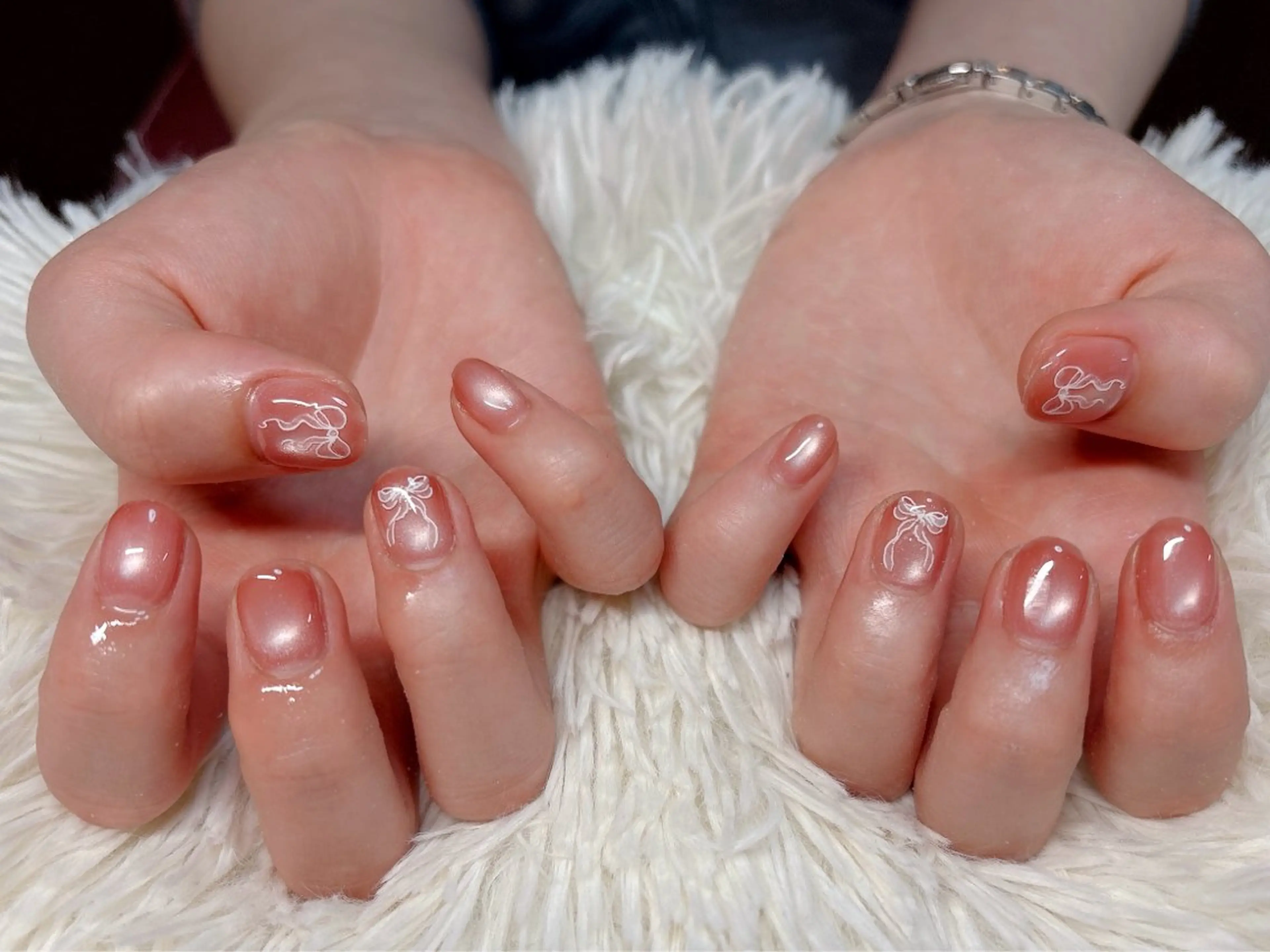 ネイル ハンドネイル パッチリオメメ Lianaのネイルデザイン