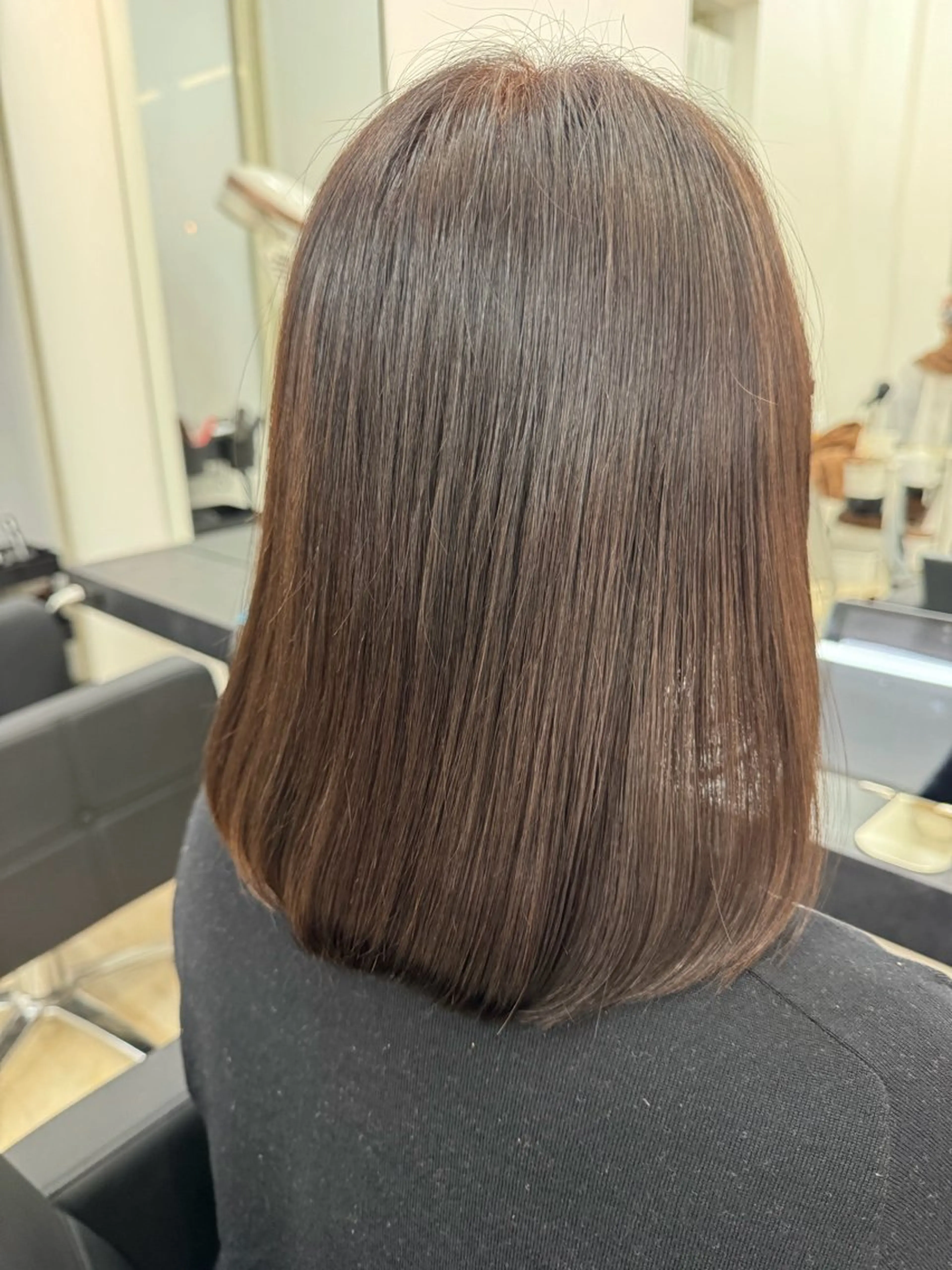 ミディアム カット 縮毛矯正 トリートメント 日置 大智のヘアスタイル