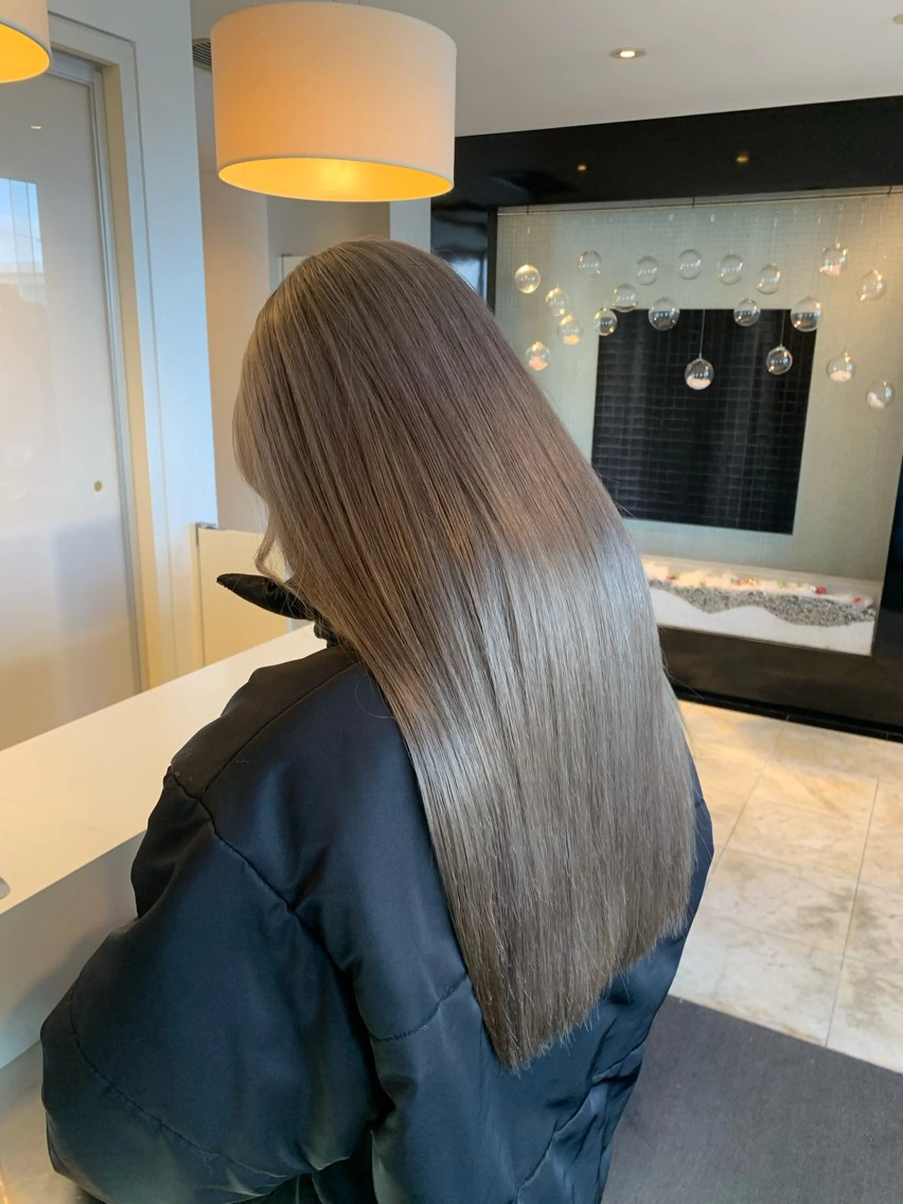 ロング カラー パーマ Agu  hair  grove 金沢八日市店所属・名竹聖治/透明感 カラー/縮毛矯正のヘアスタイル