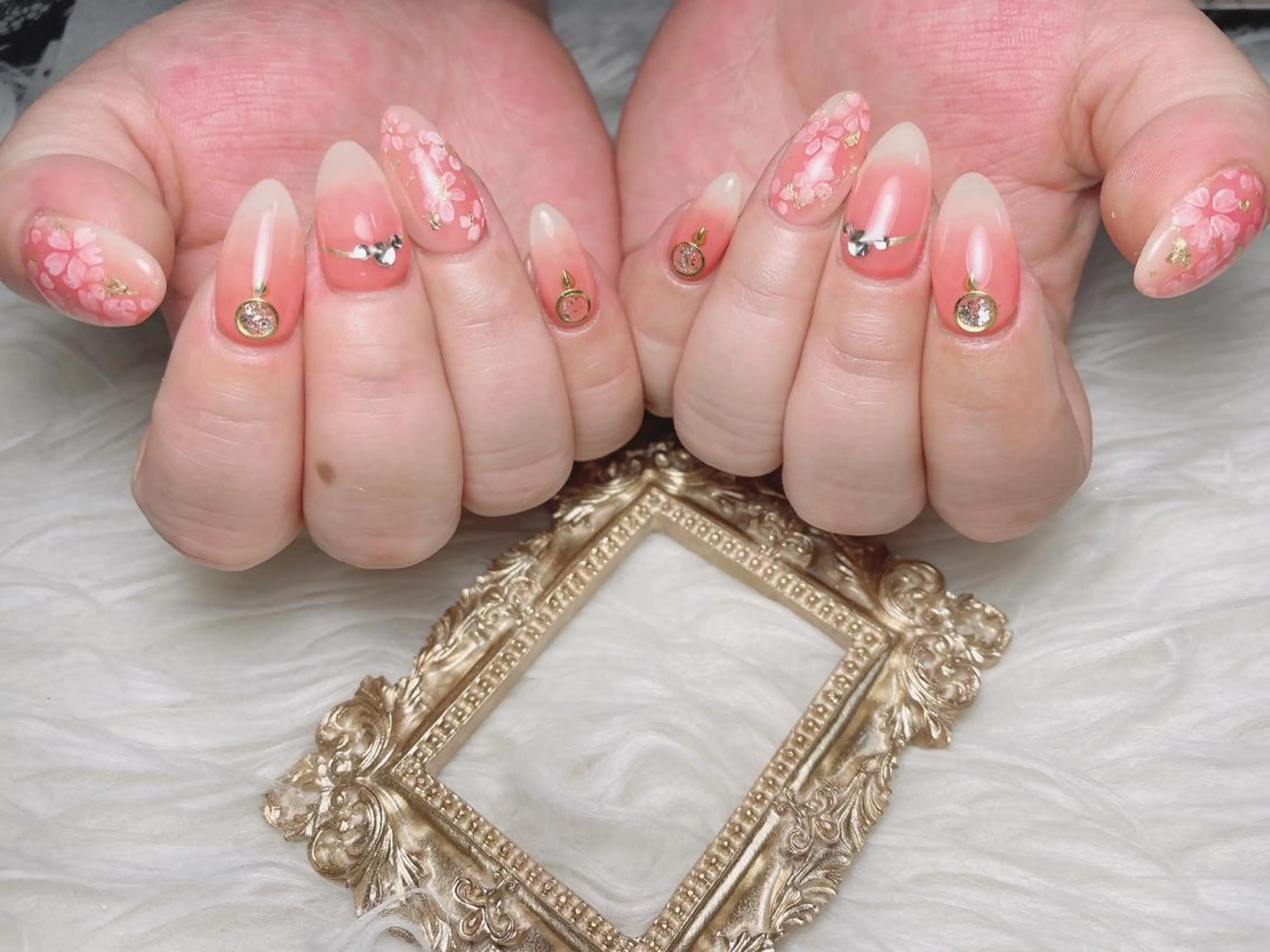 ネイル MiKi Nai池袋 長さだし得意のネイルデザイン