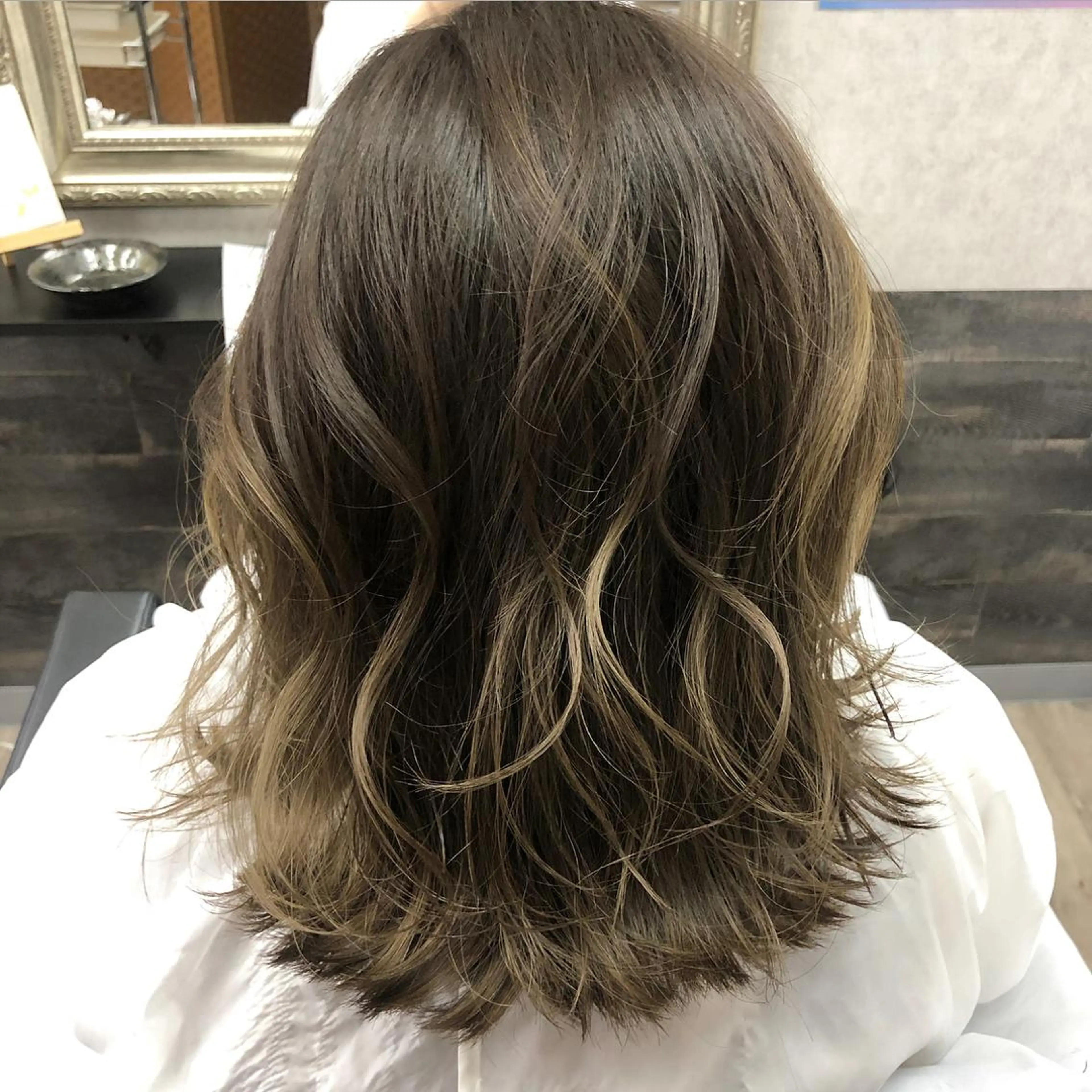 ミディアム N-plants 楓のヘアスタイル