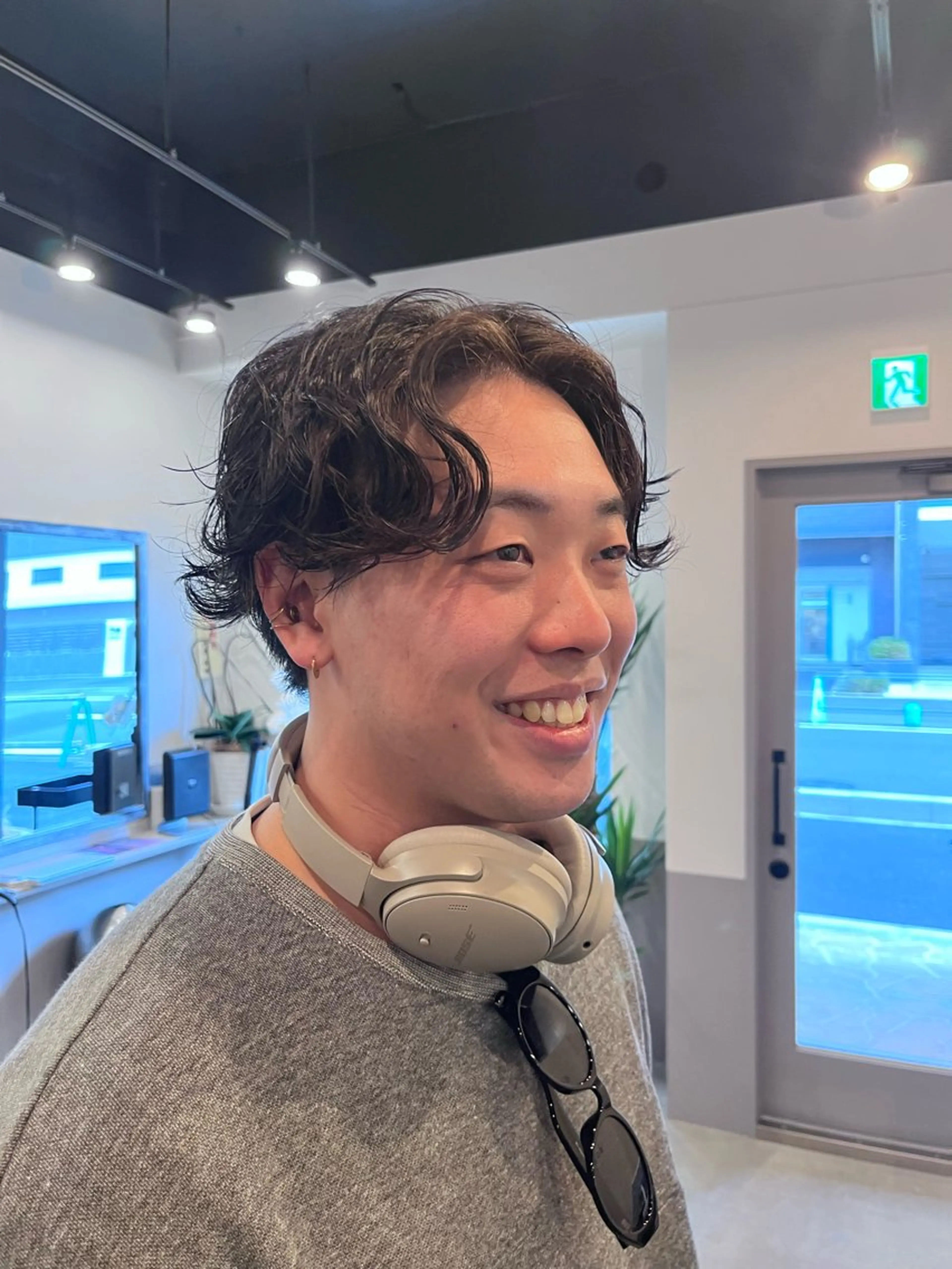 ミディアム パーマ メンズ ミディアムパーマ メンズパーマ カット パーマ トリートメント dogstar小林諒 パーマ/レイヤーのヘアスタイル