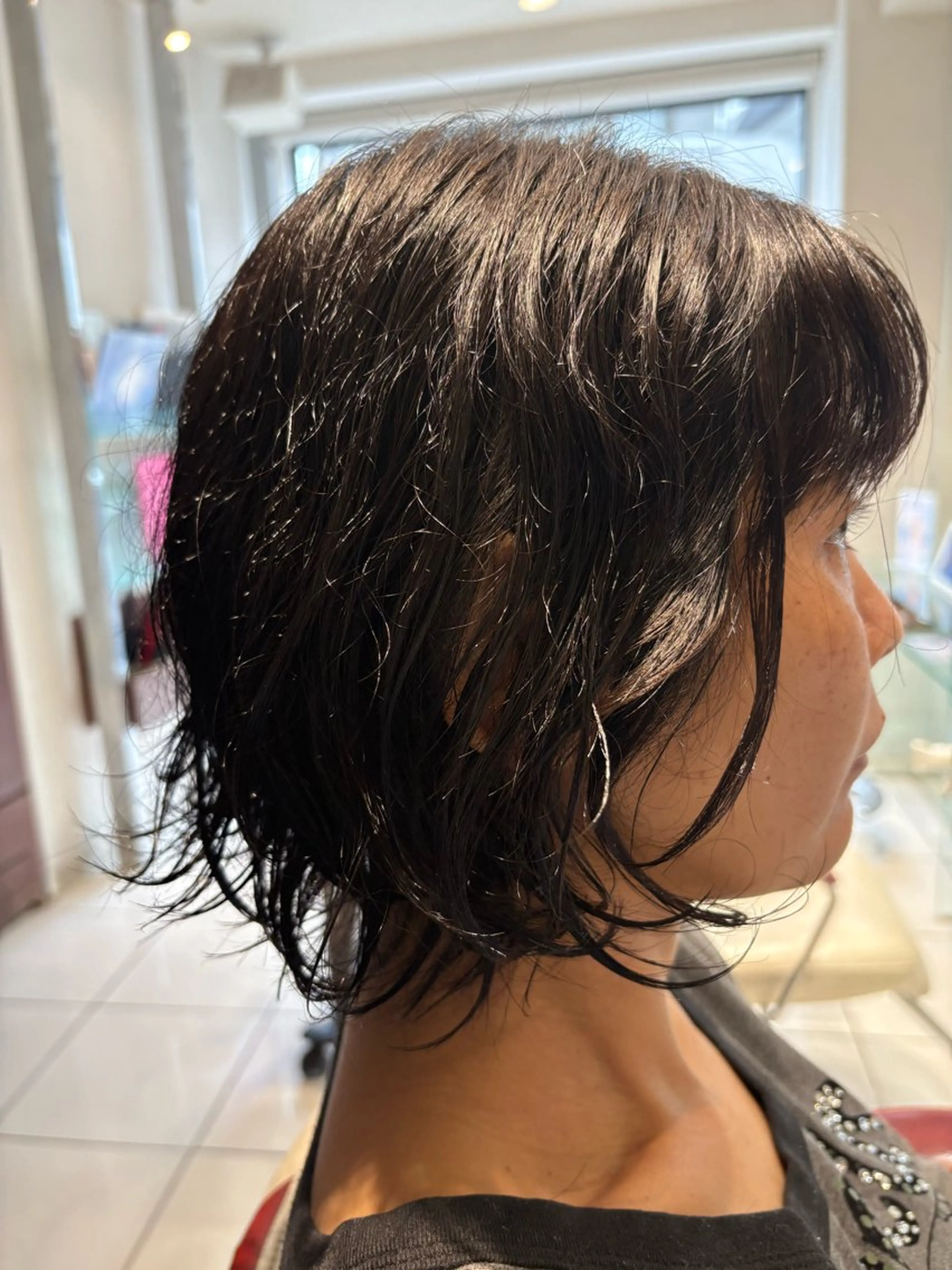 ショート くびれヘア くせ毛 くびれレイヤー レイヤーカット ヨウコ YOKOのヘアスタイル