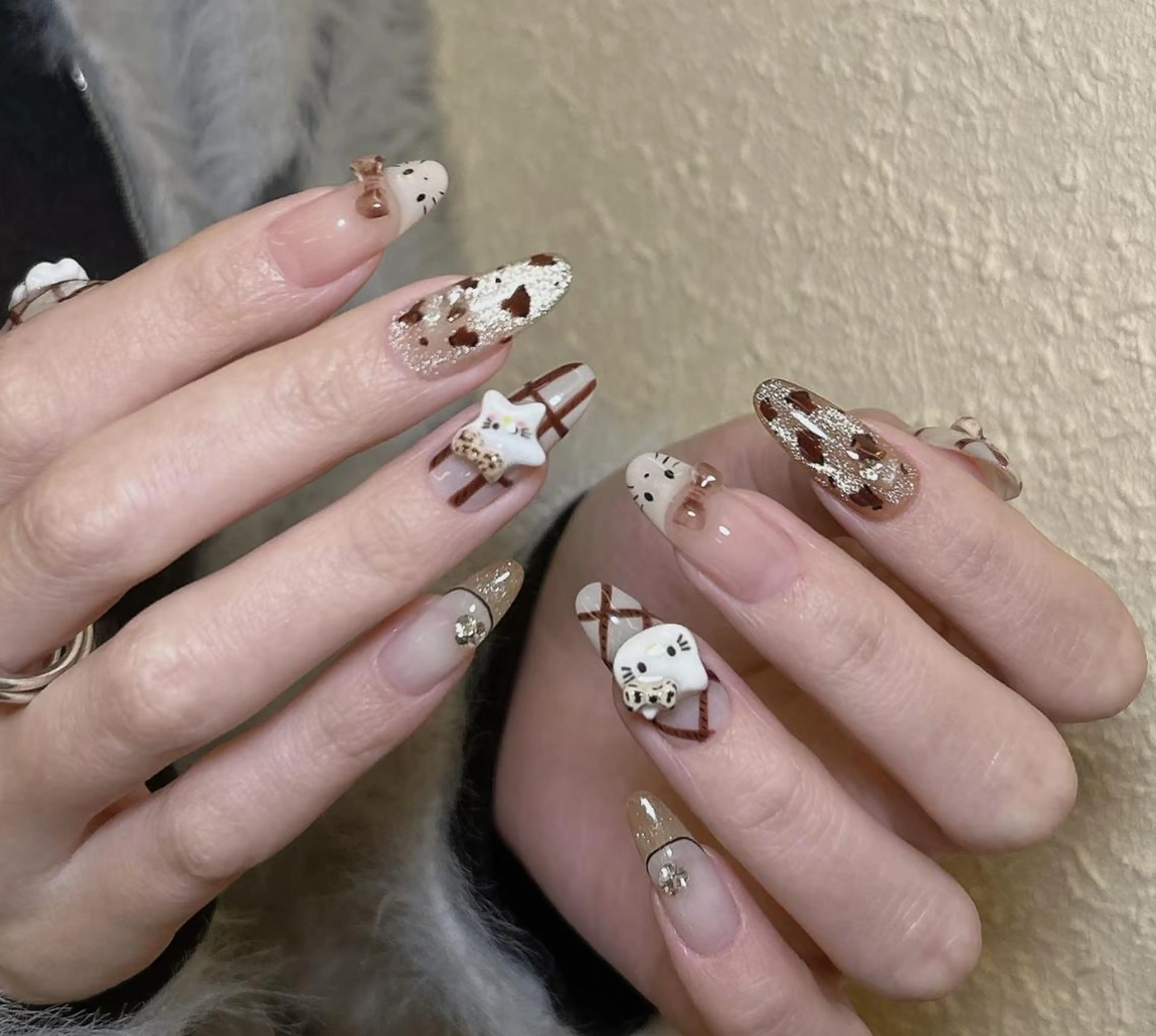 ネイル ハンドネイル ハンドケア 🍑 momo_nailのネイルデザイン