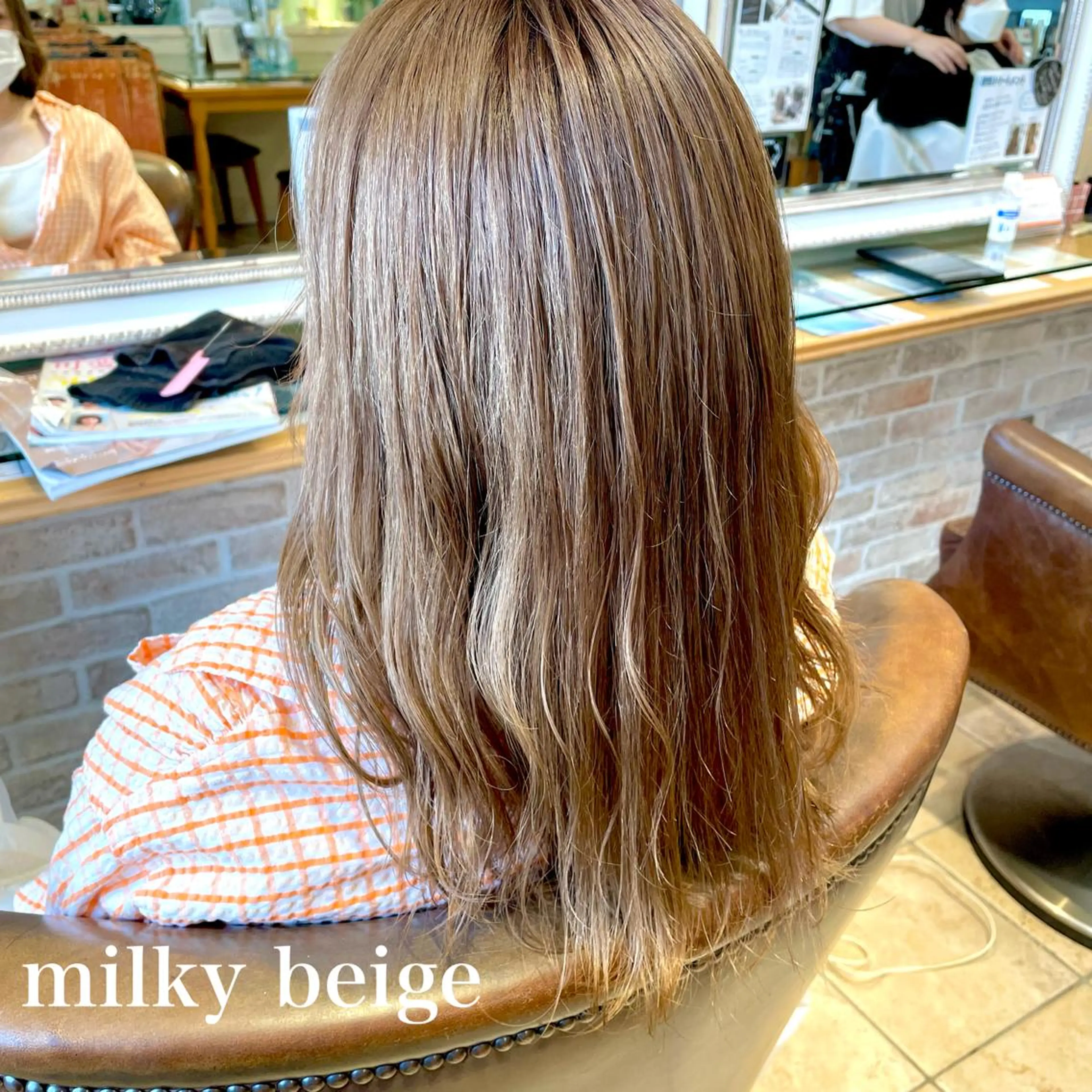 セミロング カラー ベージュカラー カット ヘアカラー トリートメント 切りっぱなしボブ ソノキユウカのヘアスタイル