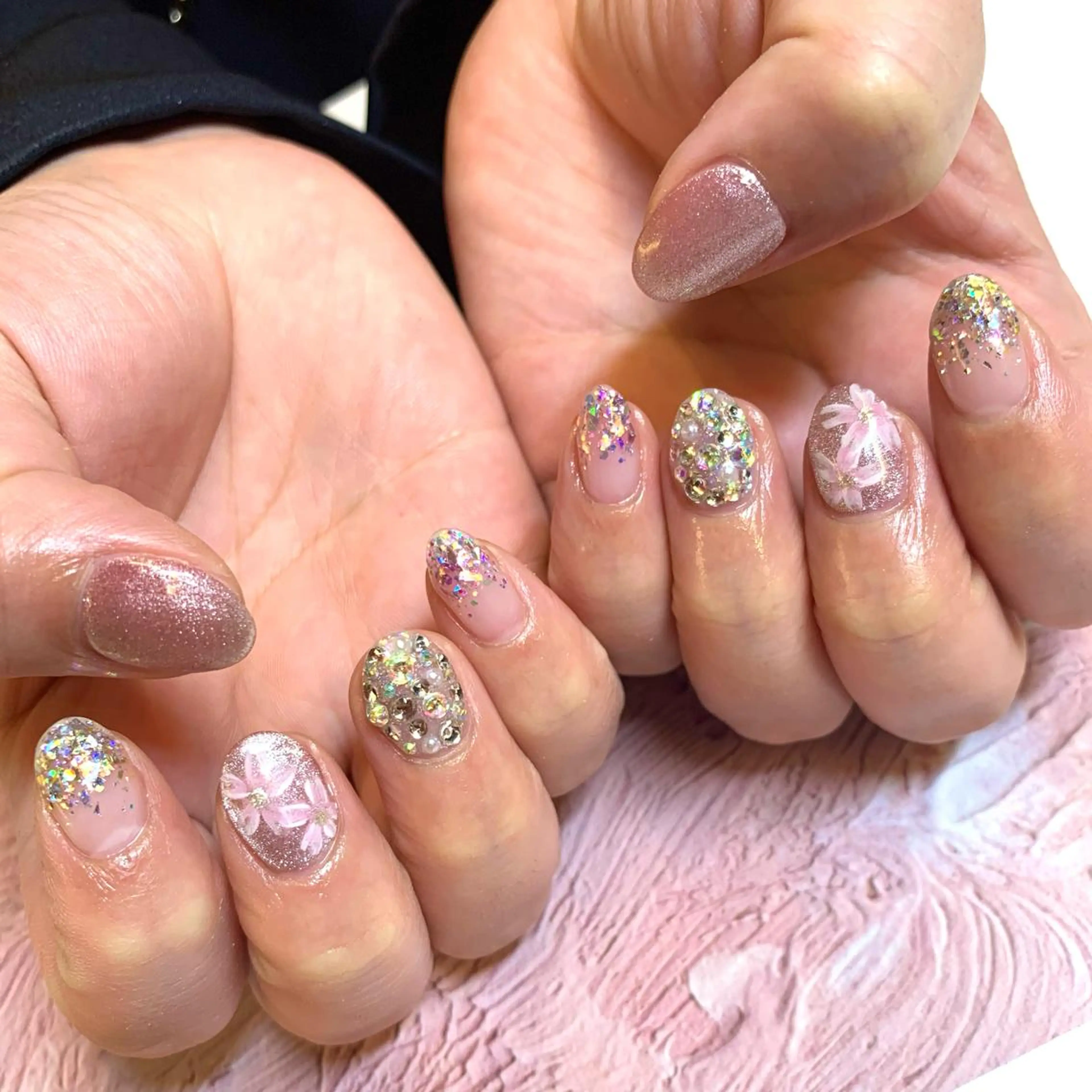 ネイル ハンドネイル clover nailのネイルデザイン