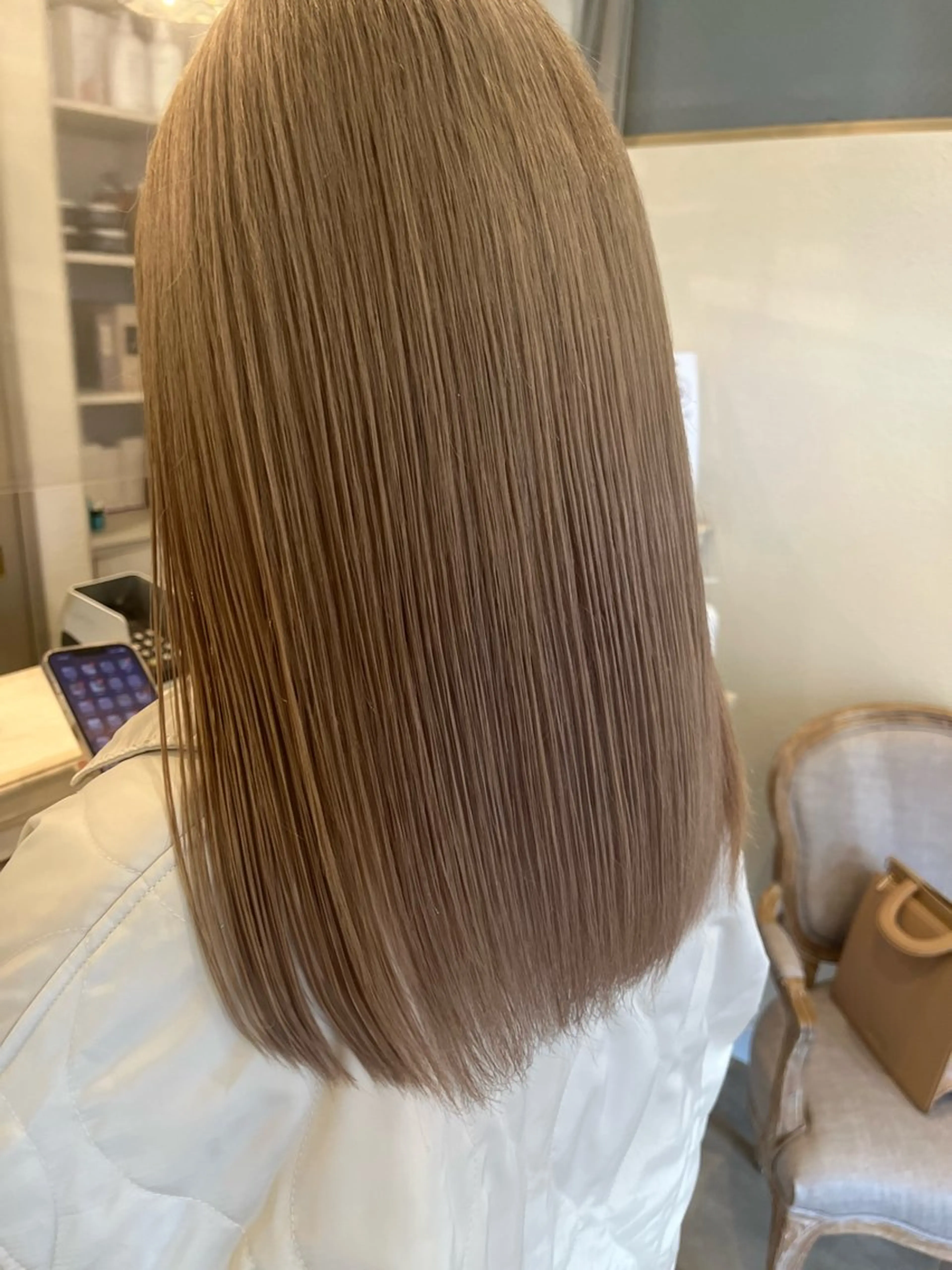 ロング amie by afloatのヘアスタイル