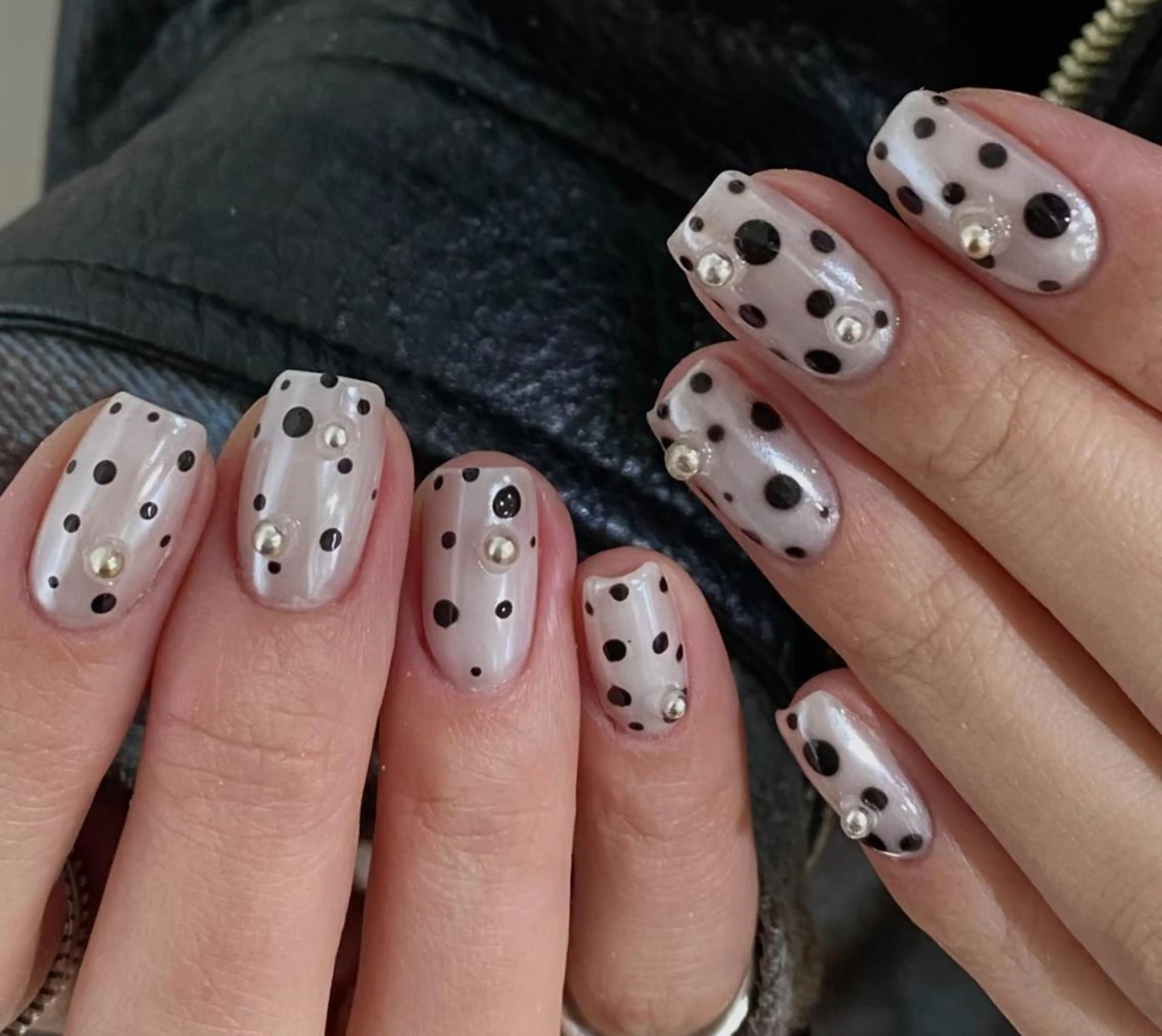 ネイル ハンドネイル 🎀 NaNa_nailのネイルデザイン