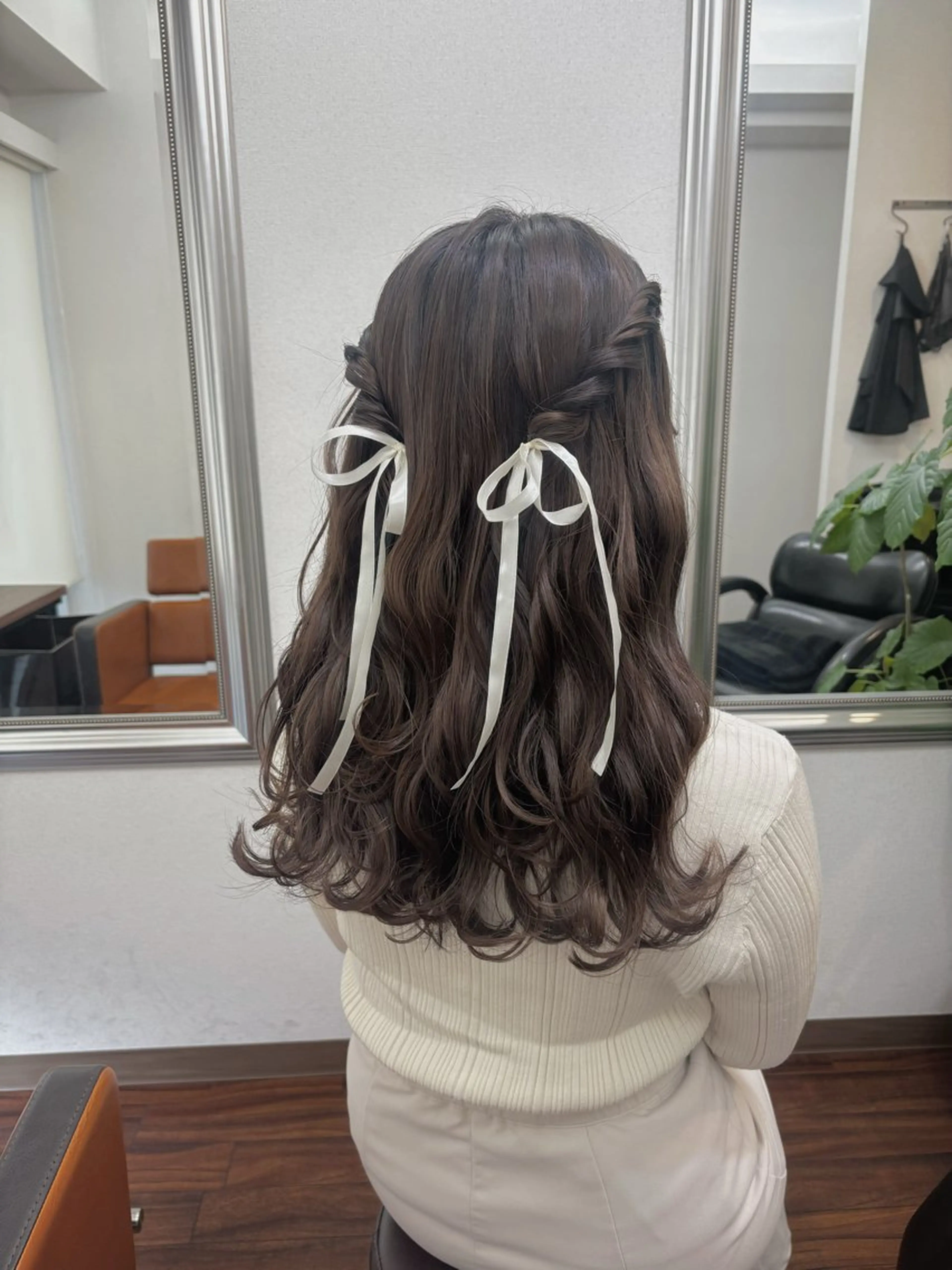 ロング カラー パーマ ヘアアレンジ ハーフアップ 結婚式・ブライダル ロング ヘアセット yukimi .のヘアスタイル