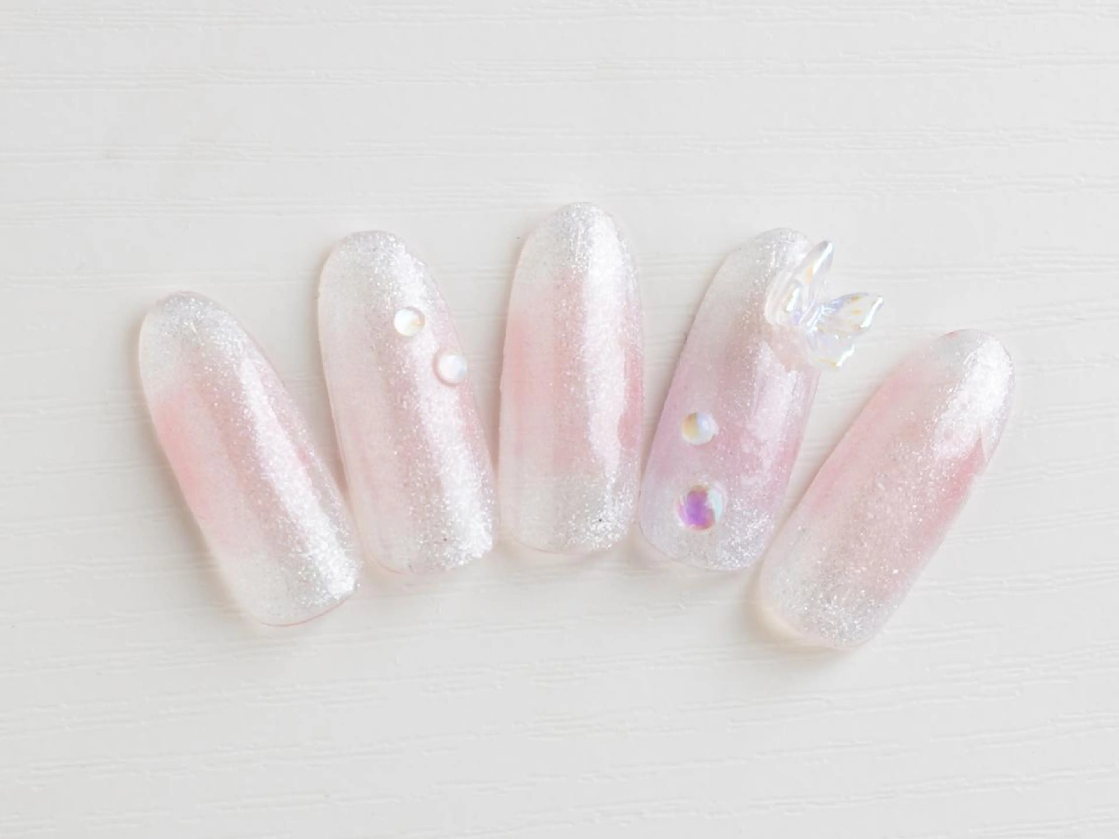 ネイル サロン名Ariel KANAのネイルデザイン