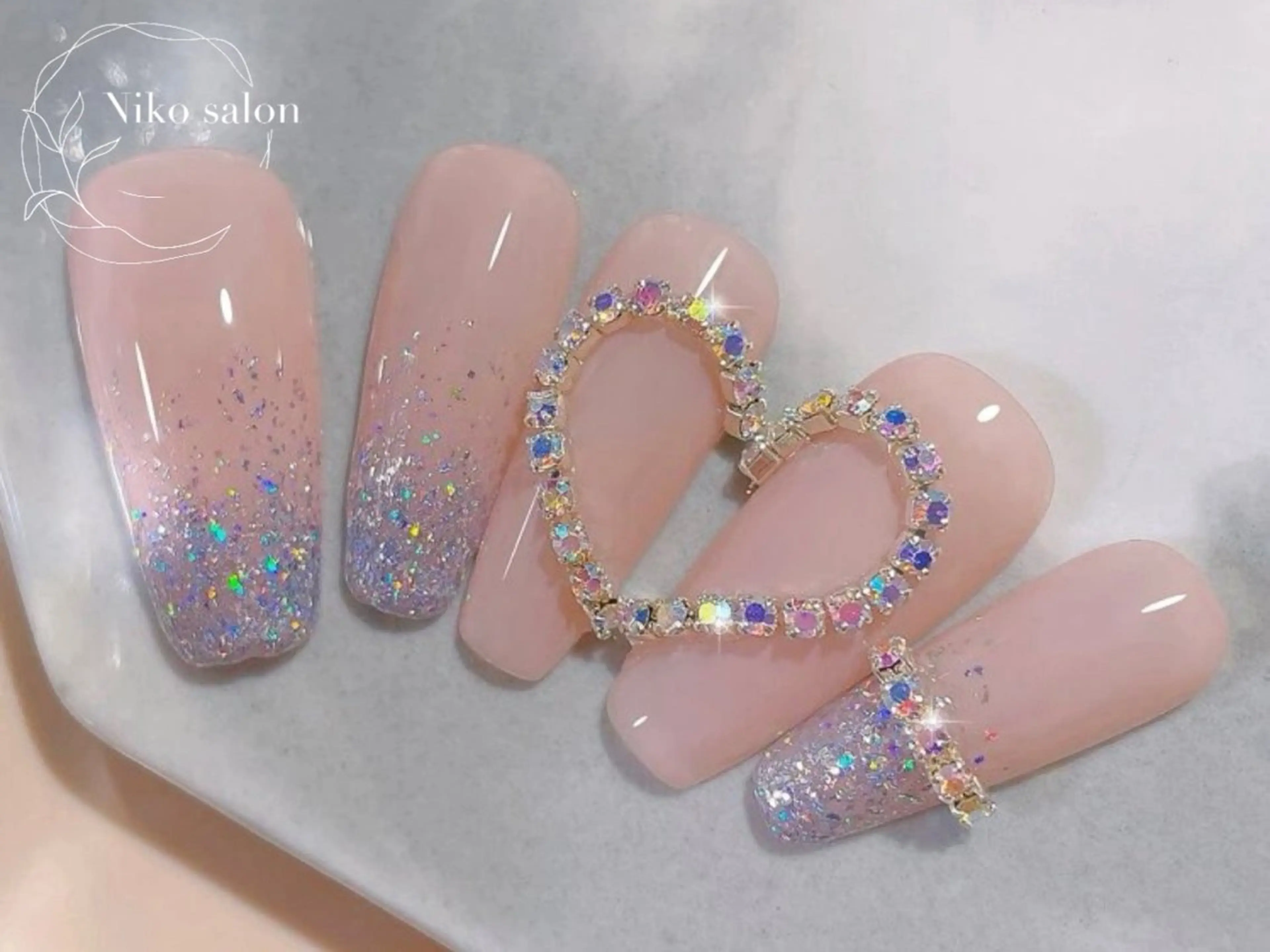 ネイル チークネイル 長さ出し フットネイル フレンチネイル ジェルネイル ハンドネイル Niko ネイルサロンのネイルデザイン