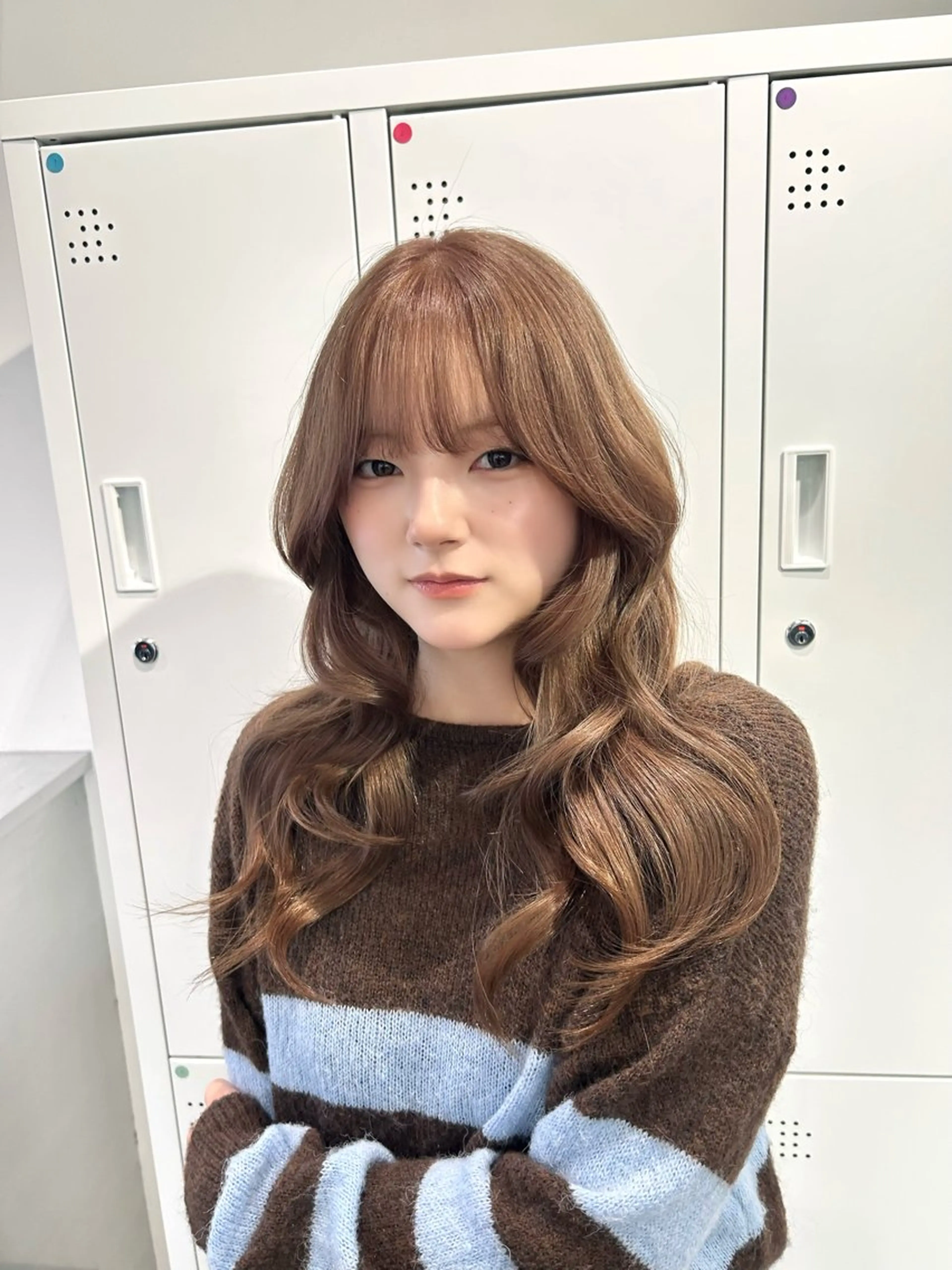 セミロング カラー ベージュカラー ブリーチ ヘアカラー トリートメント ブリーチ/ベージュ /レイヤー/ひよりのヘアスタイル