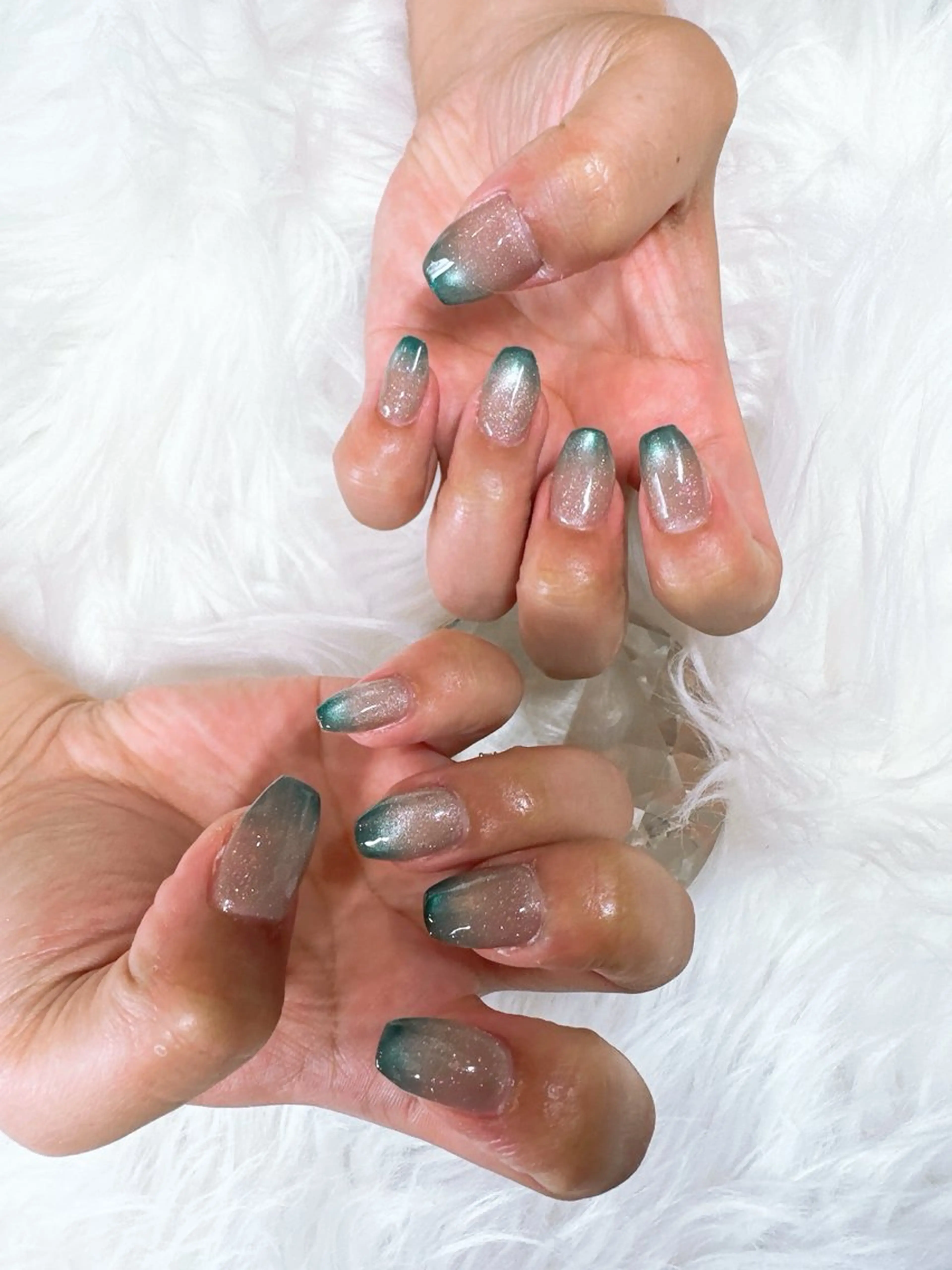 ネイル クリアネイル グラデーション マグネットネイル nail salon OnRのネイルデザイン