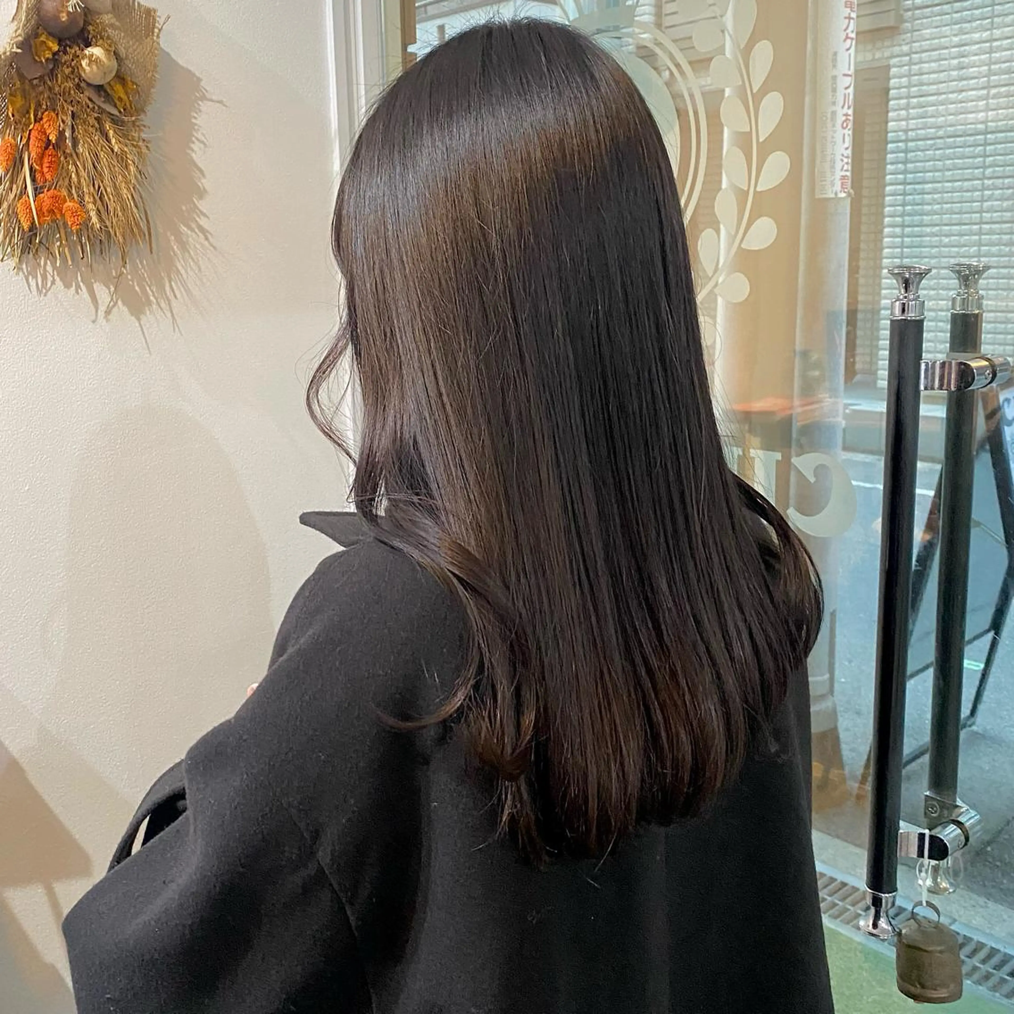 ロング カラー otoha✳︎ くすみ艶カラーのヘアスタイル