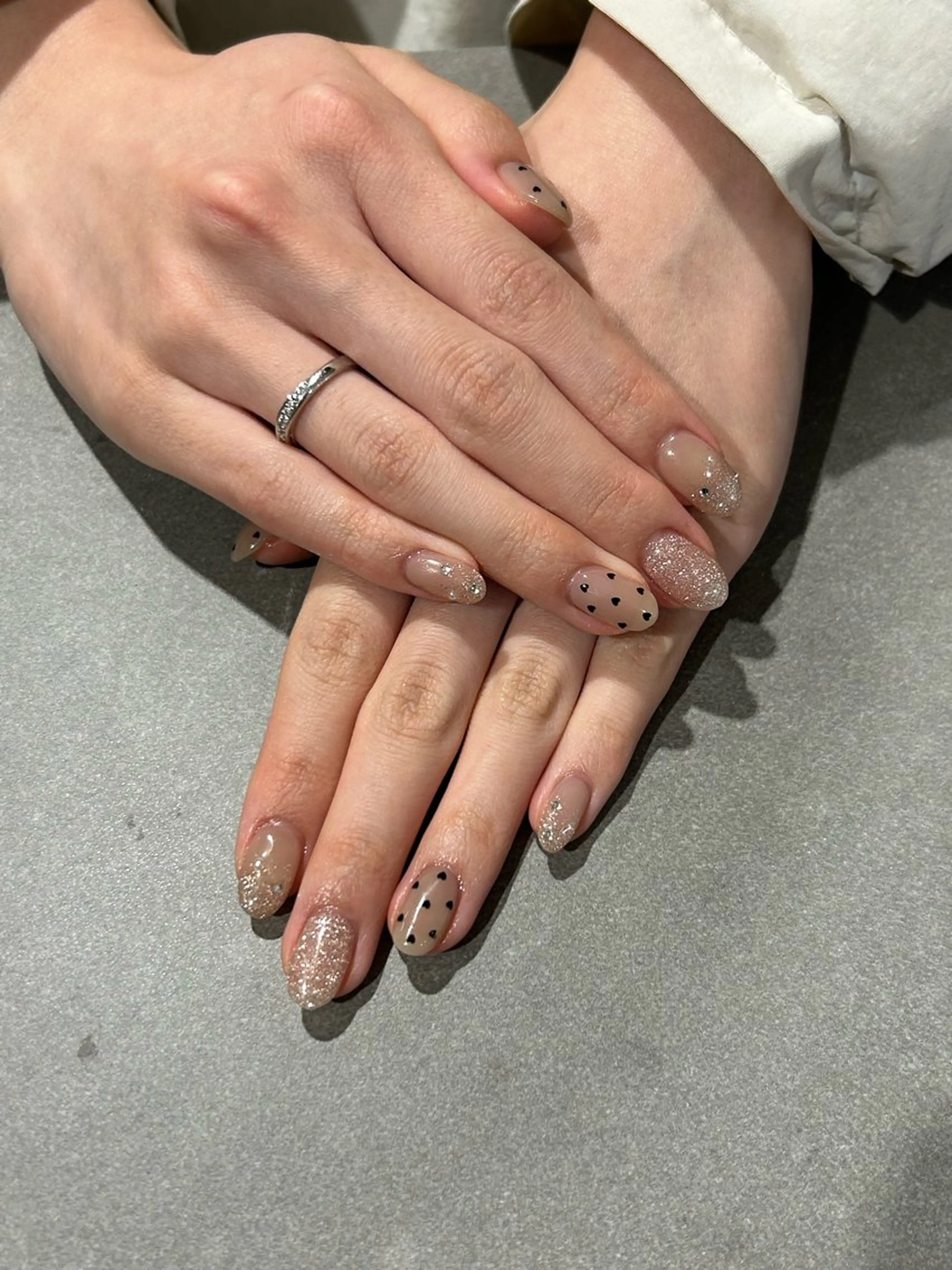 ネイル ワンホンネイル ハンドネイル &robe Nana🫧のネイルデザイン