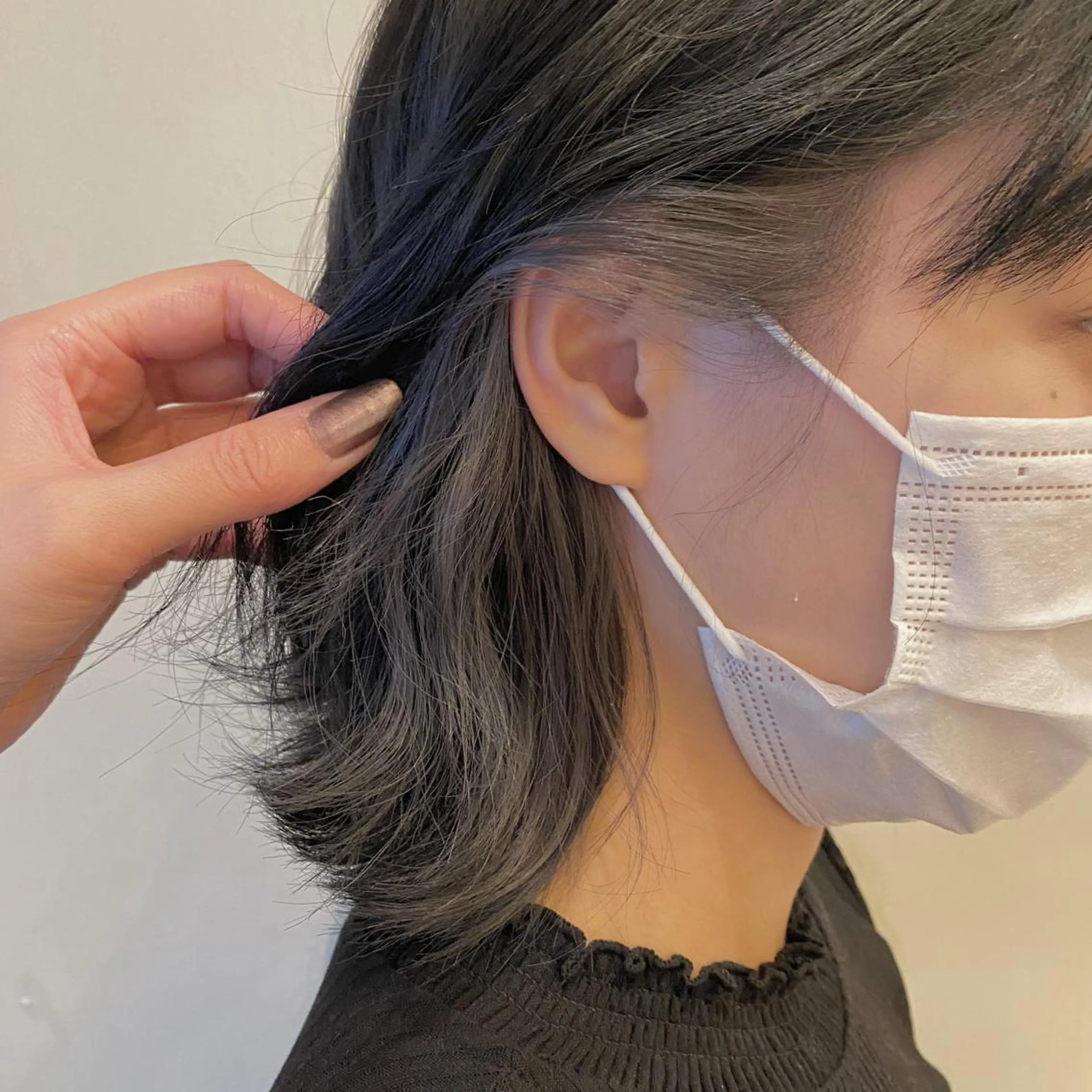 ショート カラー ヘアカラー 長谷川 華奈子のヘアスタイル