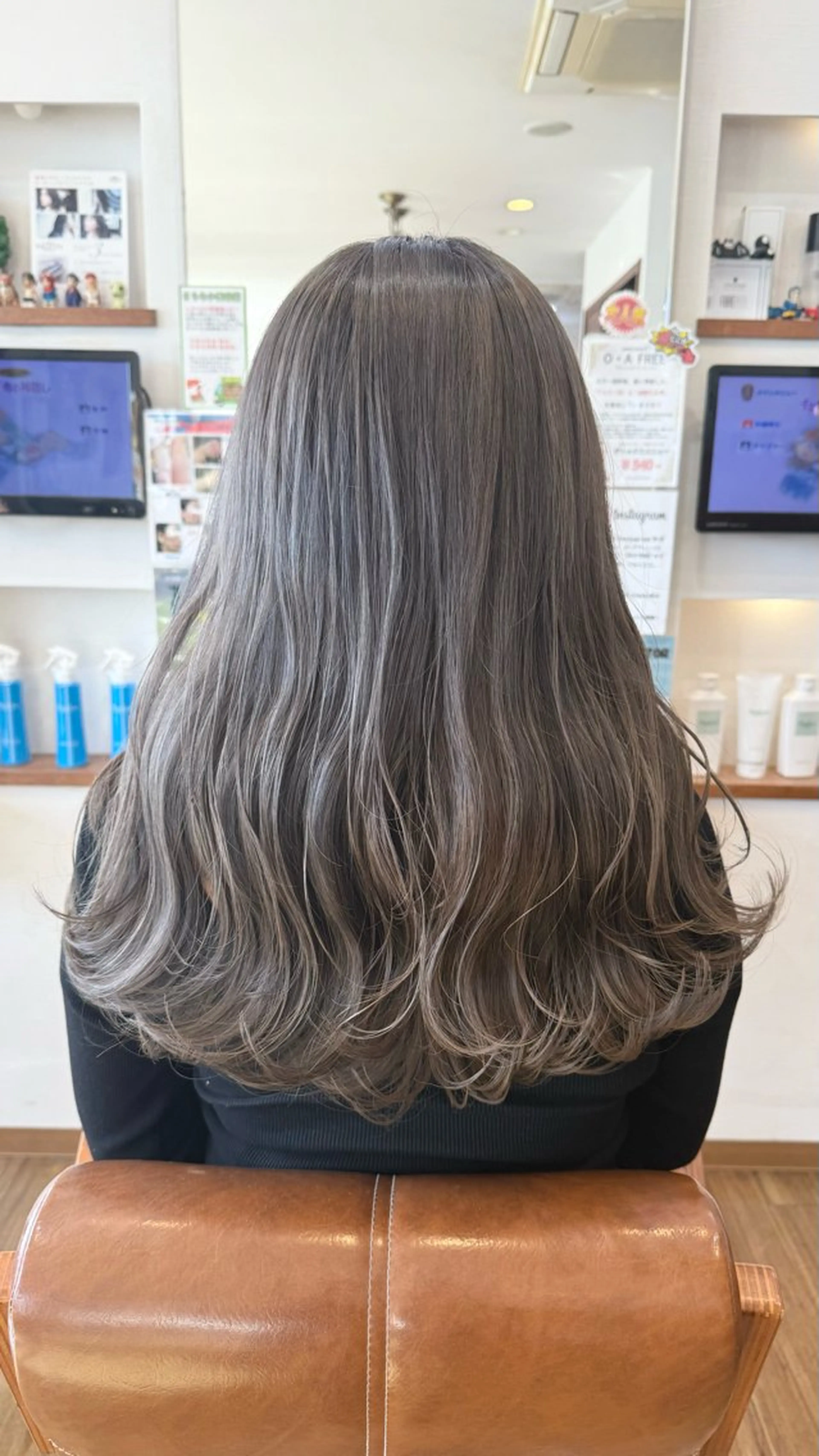 カラー ヘアカラー 心cocoro RISAのヘアスタイル