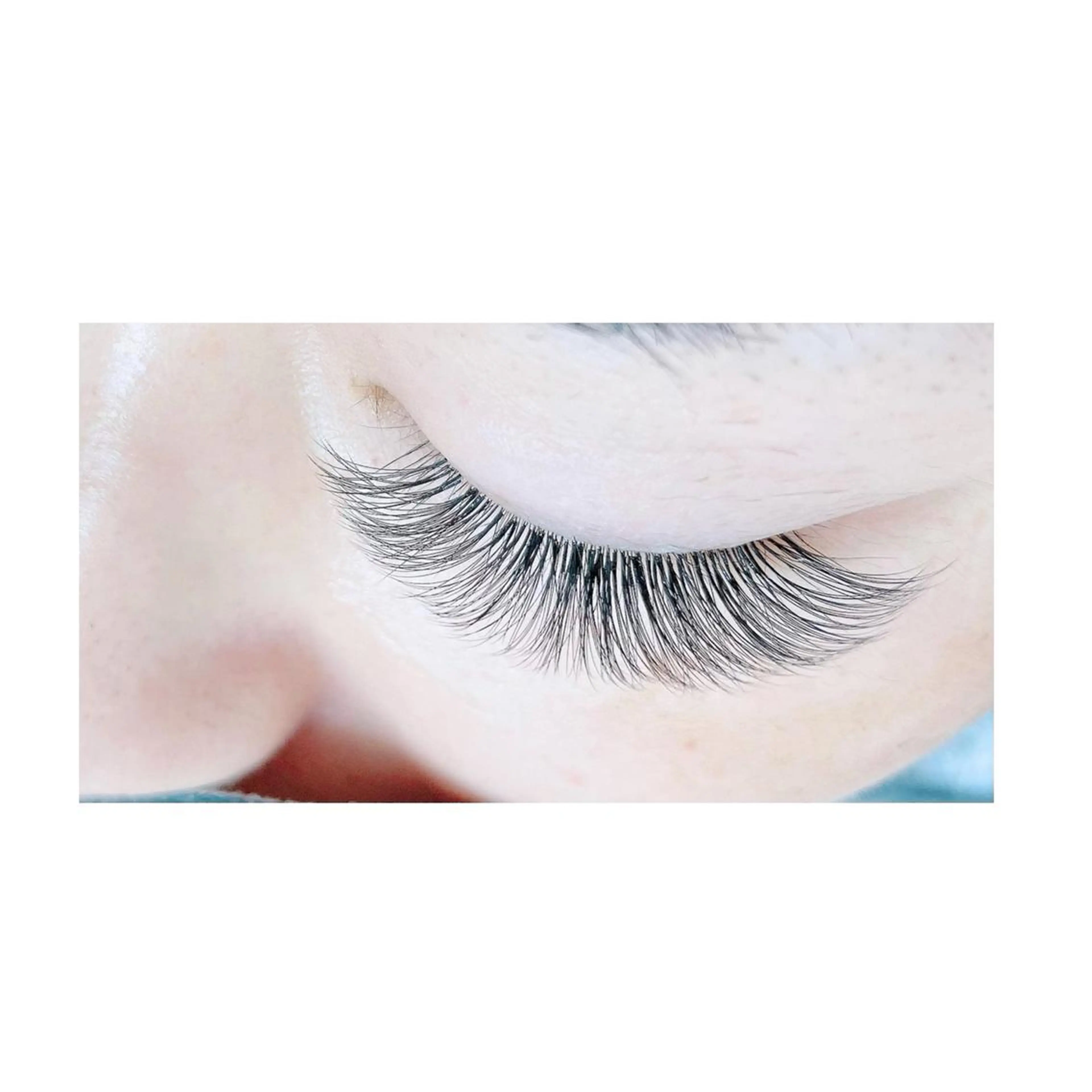 【ミニモ初回限定価格】ボリュームラッシュつけ放題の写真