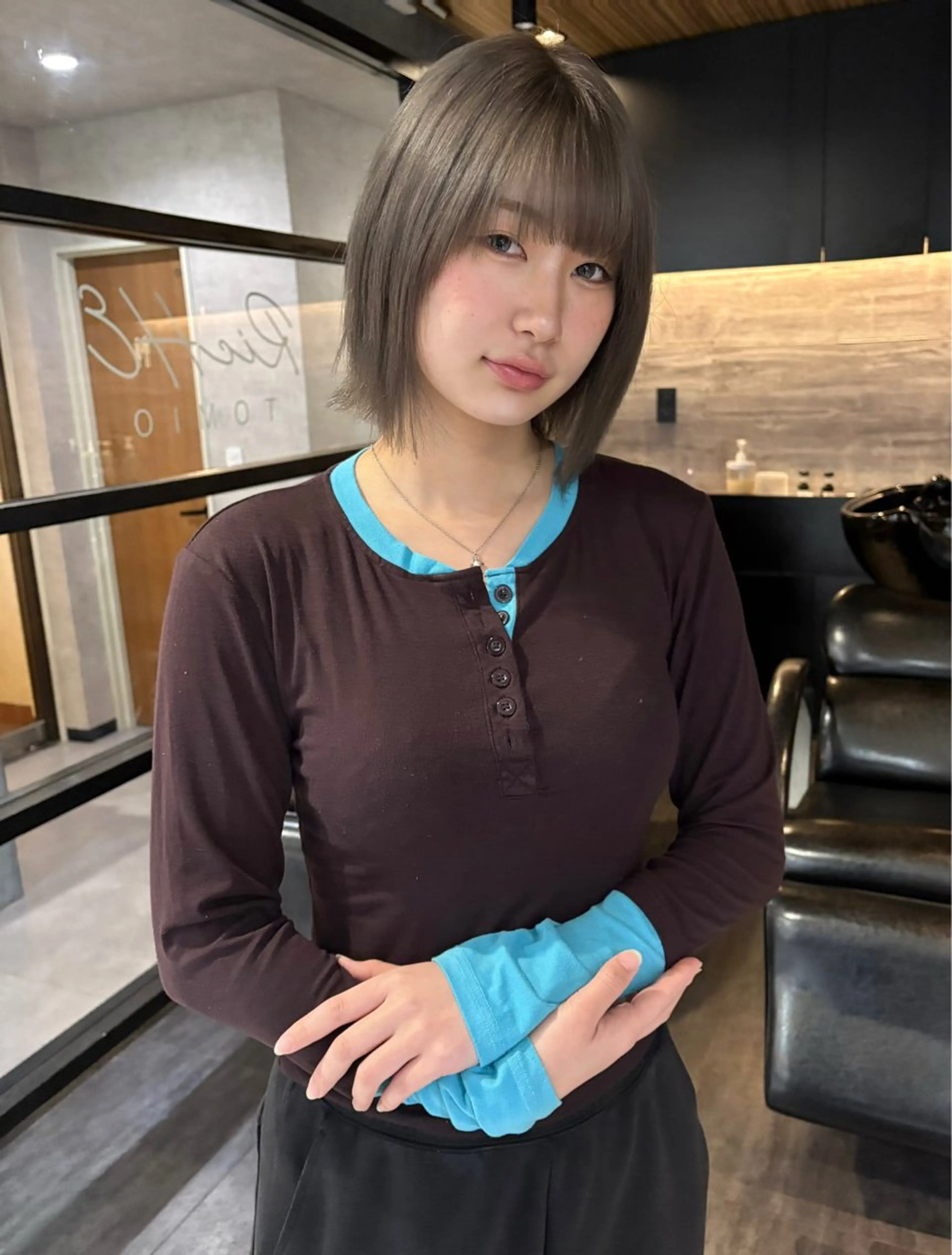 ミディアム カット ヘアカラー レイヤーカット/韓国 /艶髪/ダブルカラーのヘアスタイル