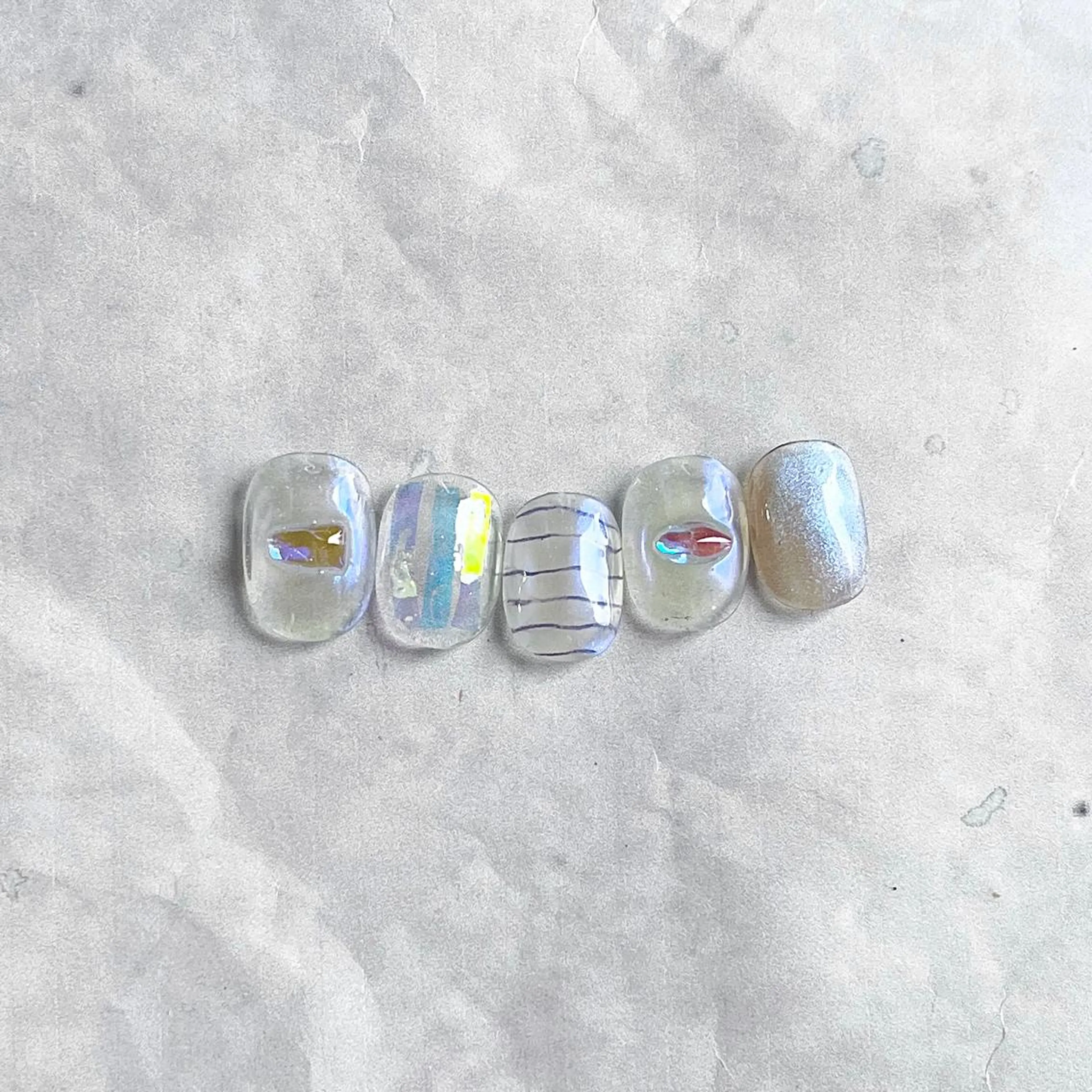 ネイル オーロラネイル ブルー ボーダー クリアネイル マグネットネイル フリーランス¨̮⃝ ネイリストOKADAのネイルデザイン