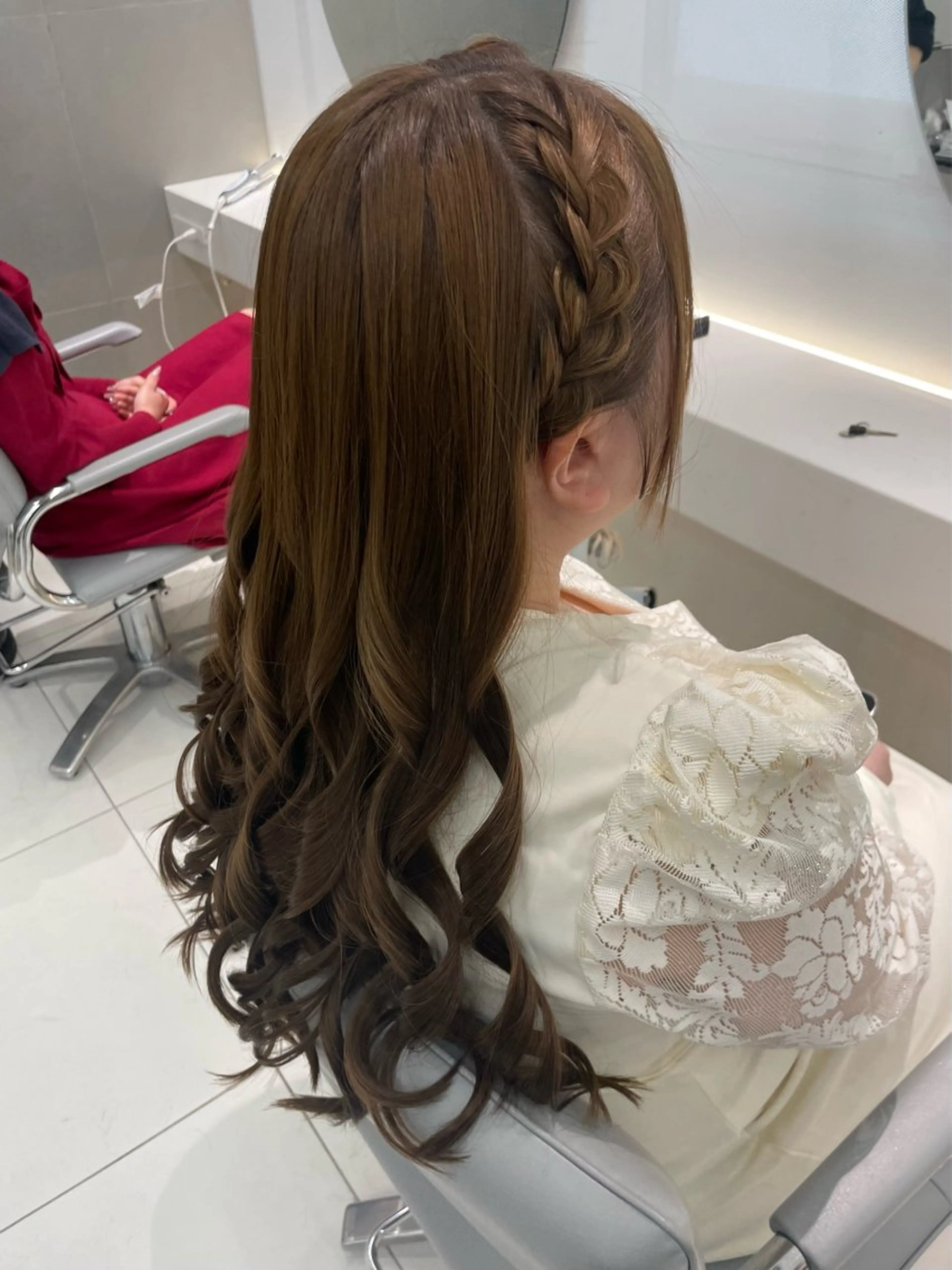 ヘアアレンジ ハーフアップ 結婚式・ブライダル カチューシャ ヘアセット ヘアセット🎀耳つぼ 👂💎MONAMIのヘアスタイル